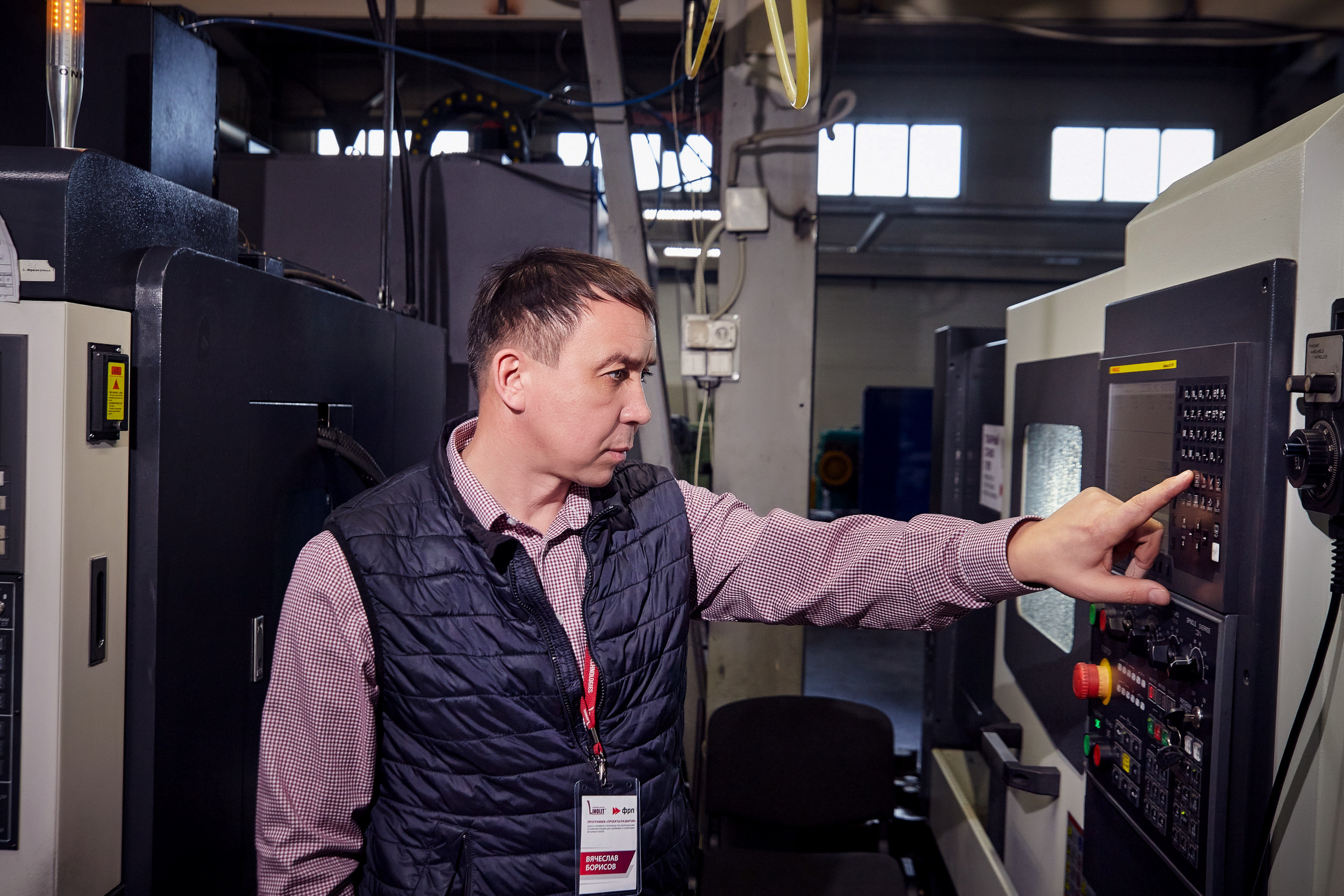 Съемка производства Linolit. Контент для бизнеса в Екатеринбурге Полдень Медиа