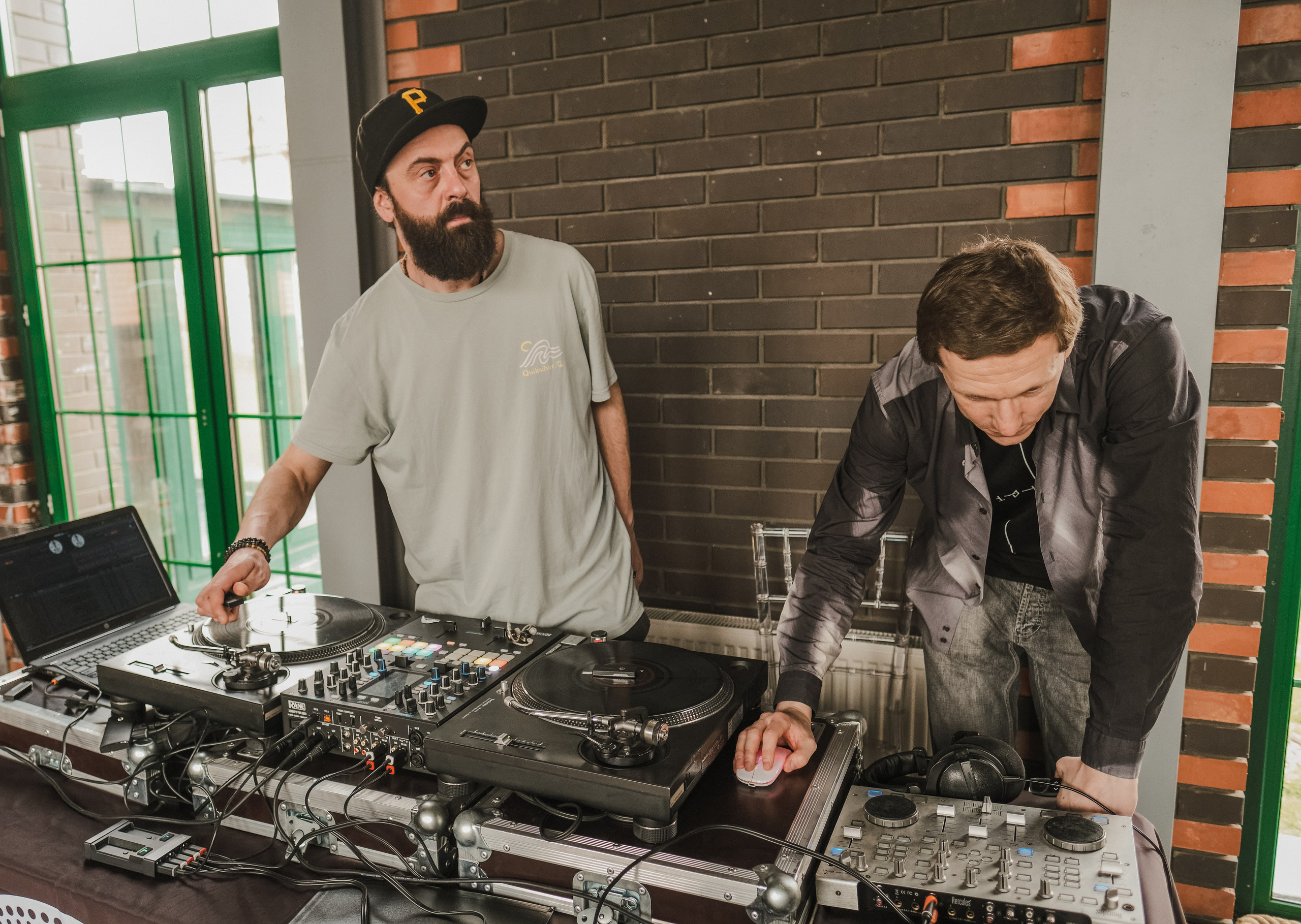 Комьюнити творческих, креативных и стильных экспертов Новой Москвы  EVENT / PR / PRODUCTION. TINAOTEAM — комьюнити экспертов Новой Москвы, продюсерский центр, организация мероприятий ТТ