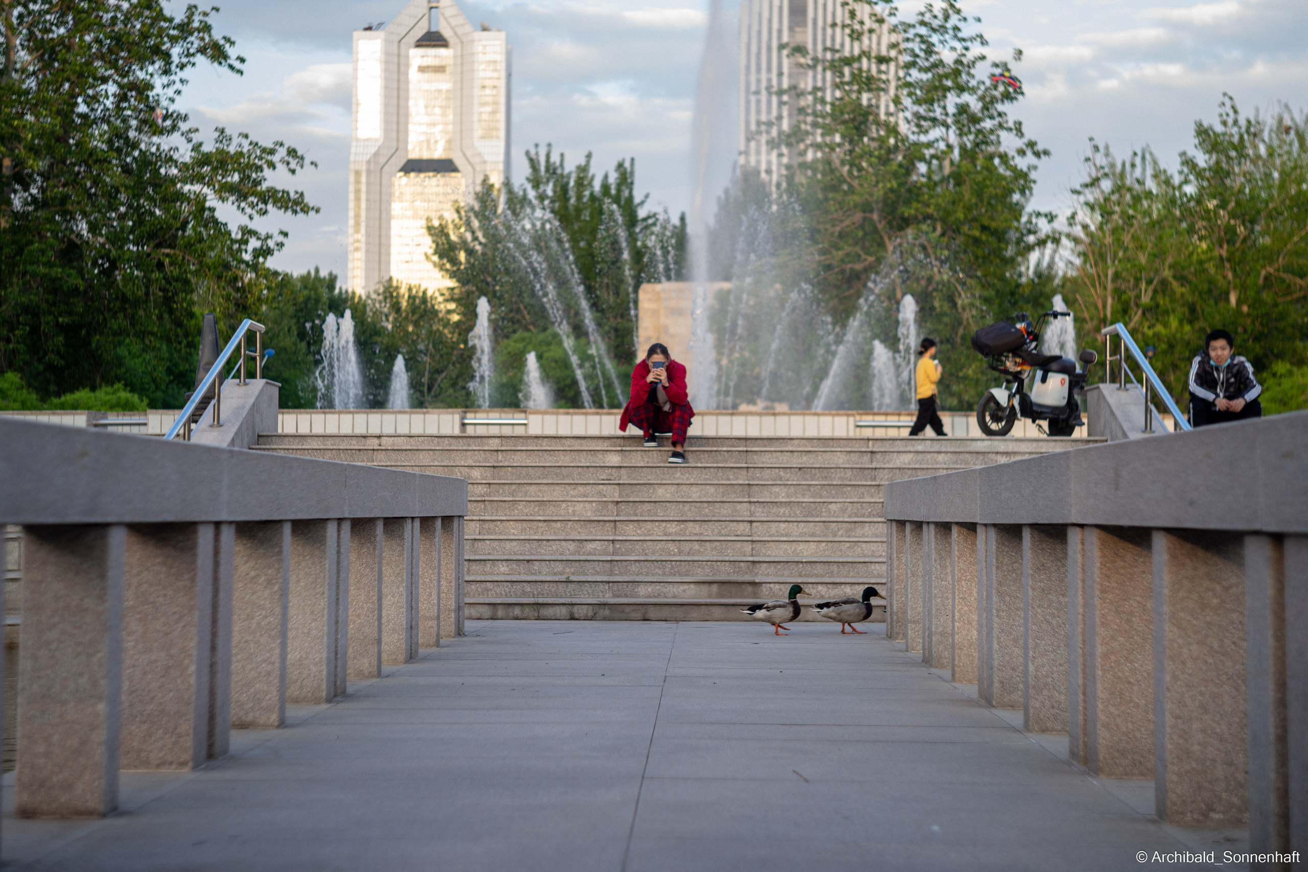 Walking in TJU on the first of May. Photographer in Guangzhou, China. Archibald Sonnenhaft