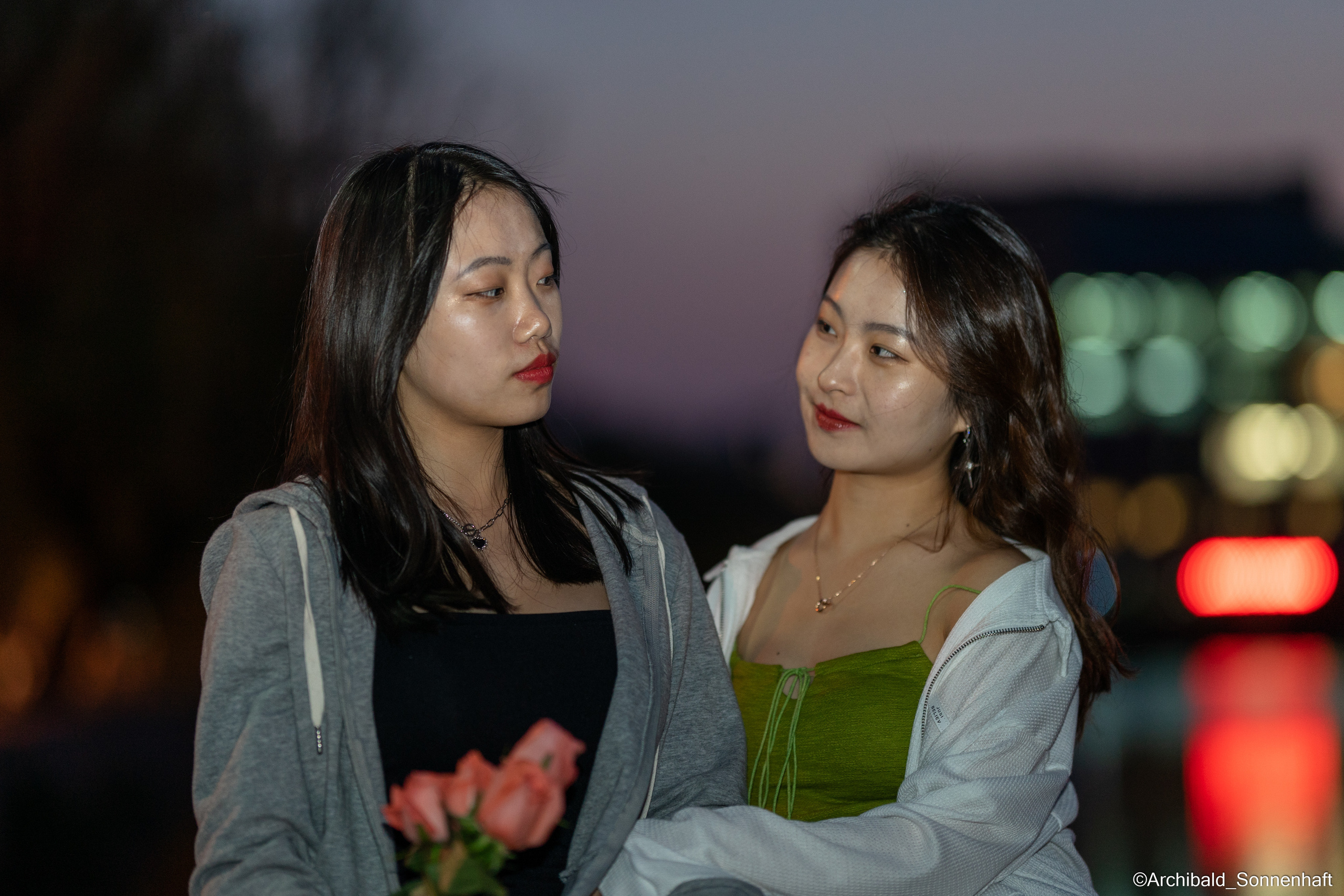 Underground photographers. Photographer in Guangzhou, China. Archibald Sonnenhaft