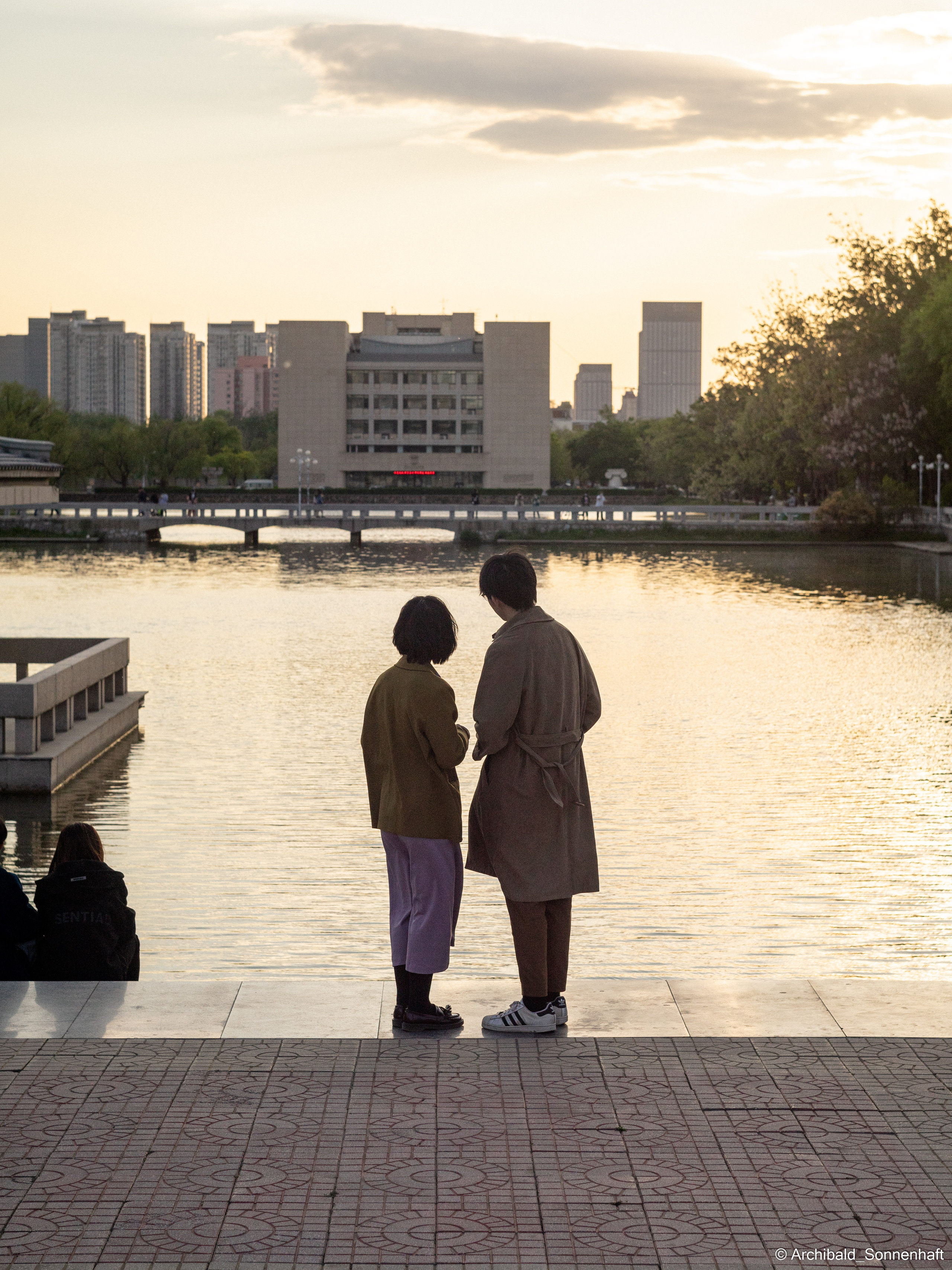 Walking in TJU on the first of May. Photographer in Guangzhou, China. Archibald Sonnenhaft