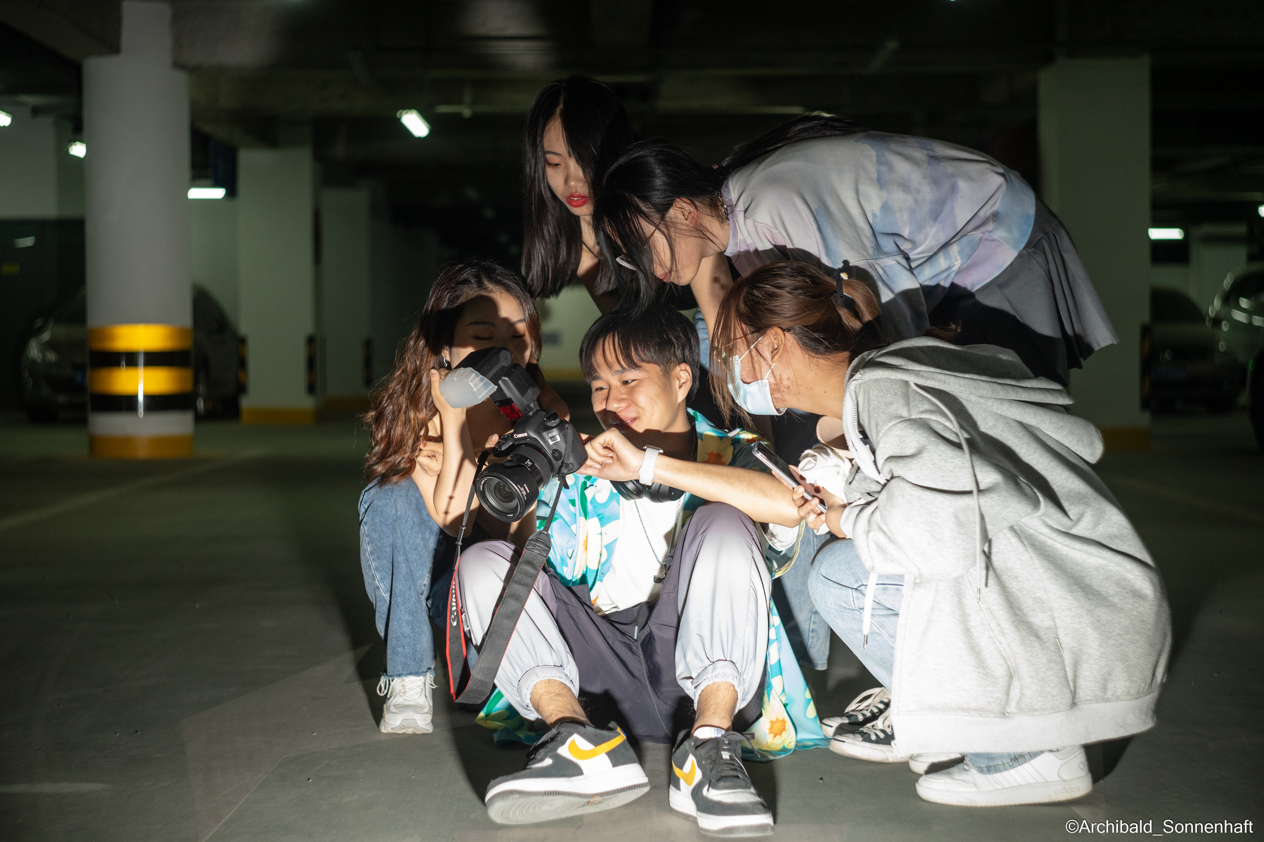 Underground photographers. Photographer in Guangzhou, China. Archibald Sonnenhaft