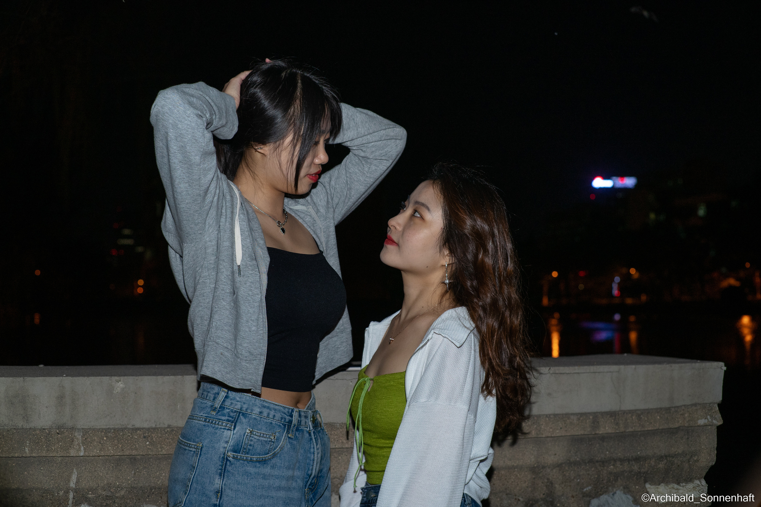 Underground photographers. Photographer in Guangzhou, China. Archibald Sonnenhaft