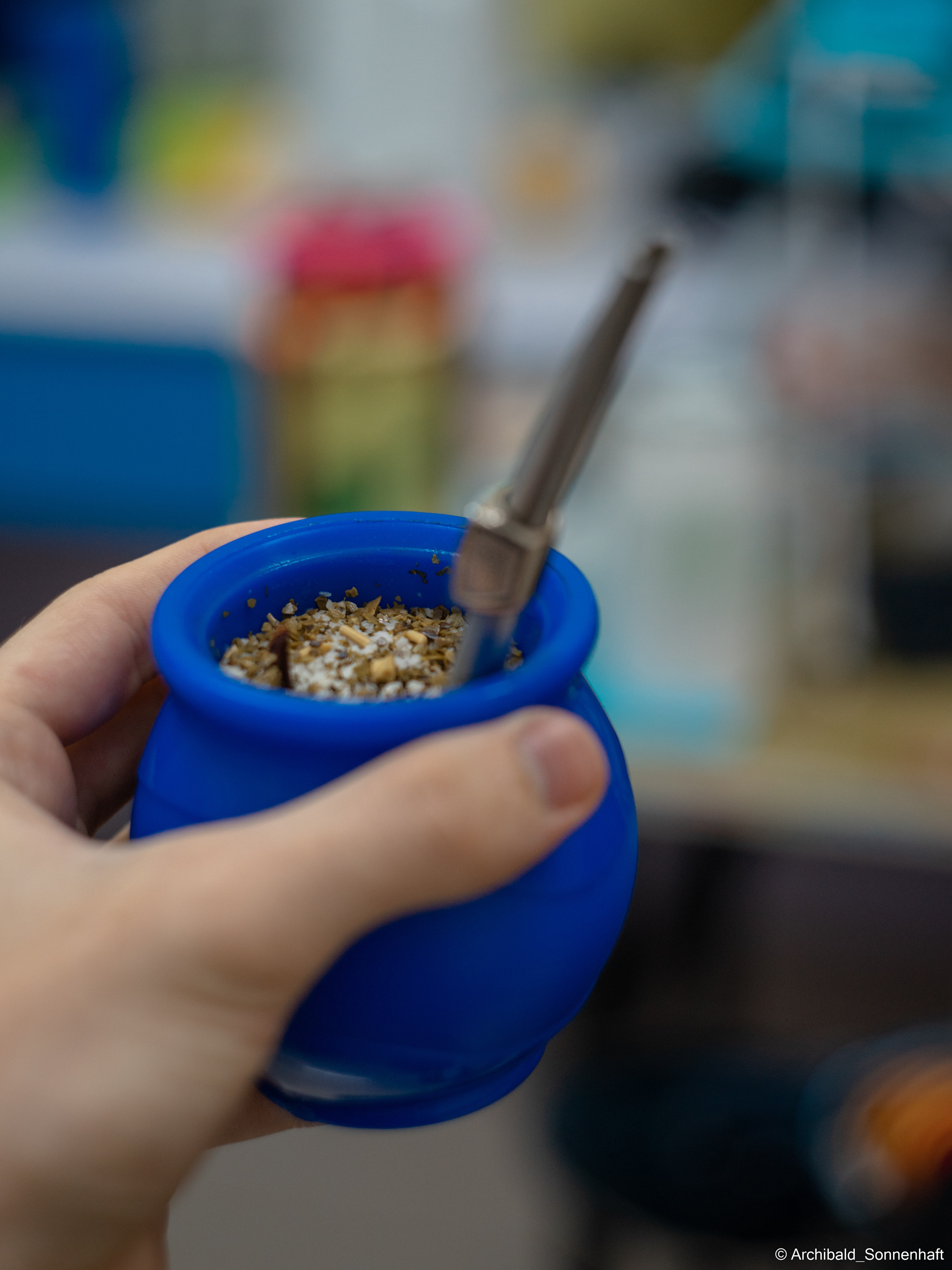 Argentine mate with our Argentine friend. Photographer in Guangzhou, China. Archibald Sonnenhaft