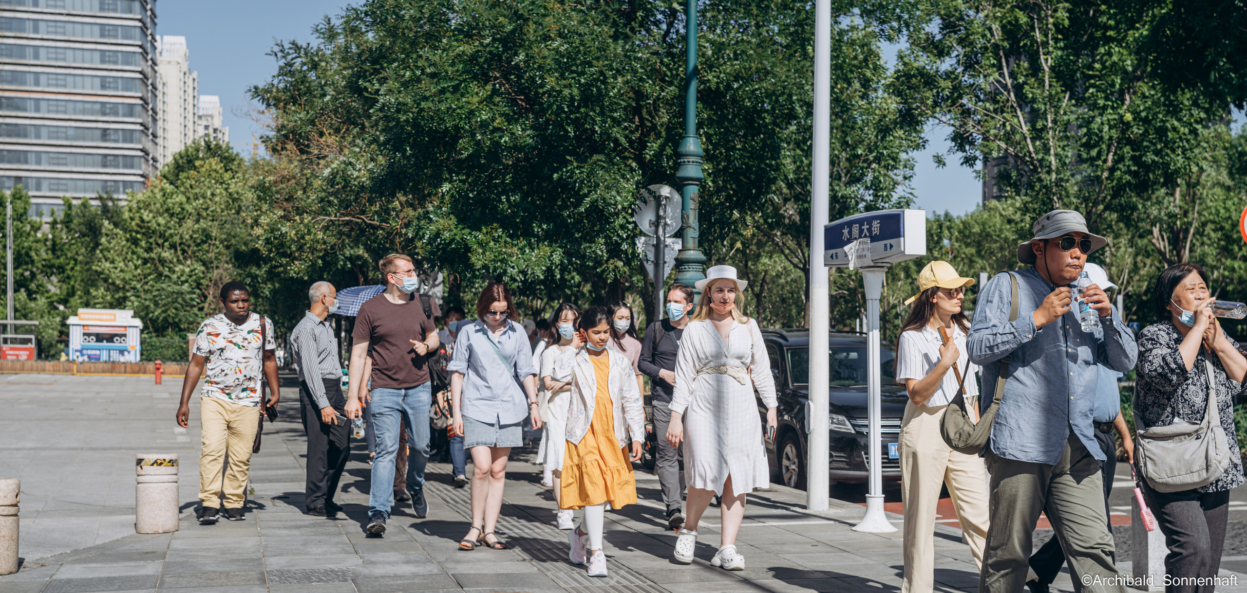 Photowalk. Photographer in Guangzhou, China. Archibald Sonnenhaft