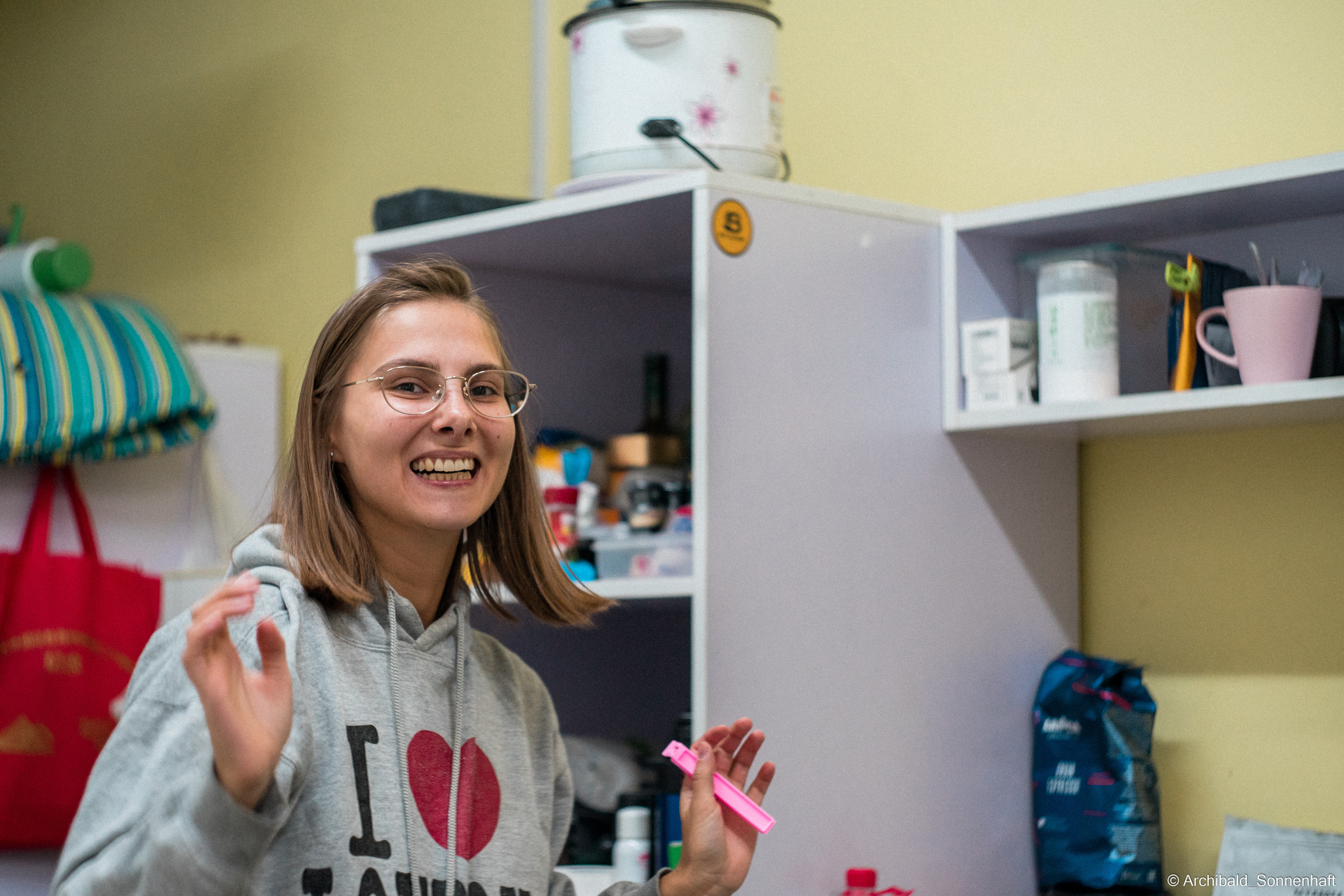 Argentine mate with our Argentine friend. Photographer in Guangzhou, China. Archibald Sonnenhaft