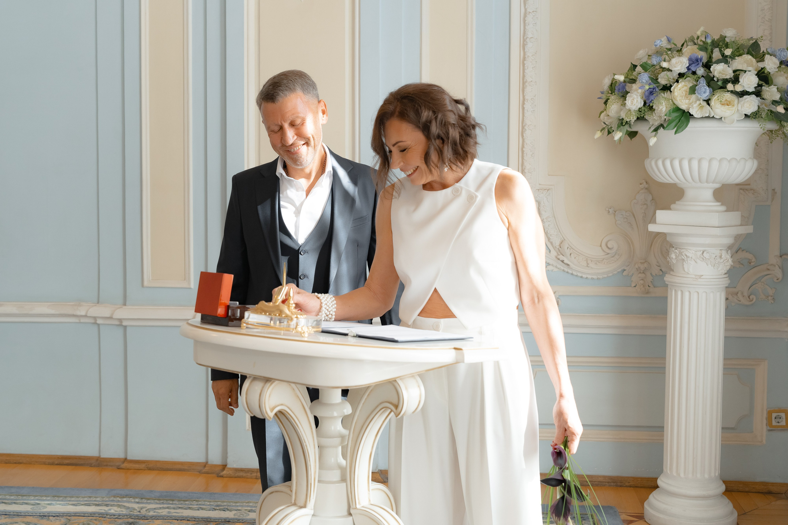 Свадьба Ольги и Дениса — церемония на Фурштатской и прогулка у Исаакия. Свадебный фотограф Дмитрий Родионов — Санкт-Петербург и Ленинградская область