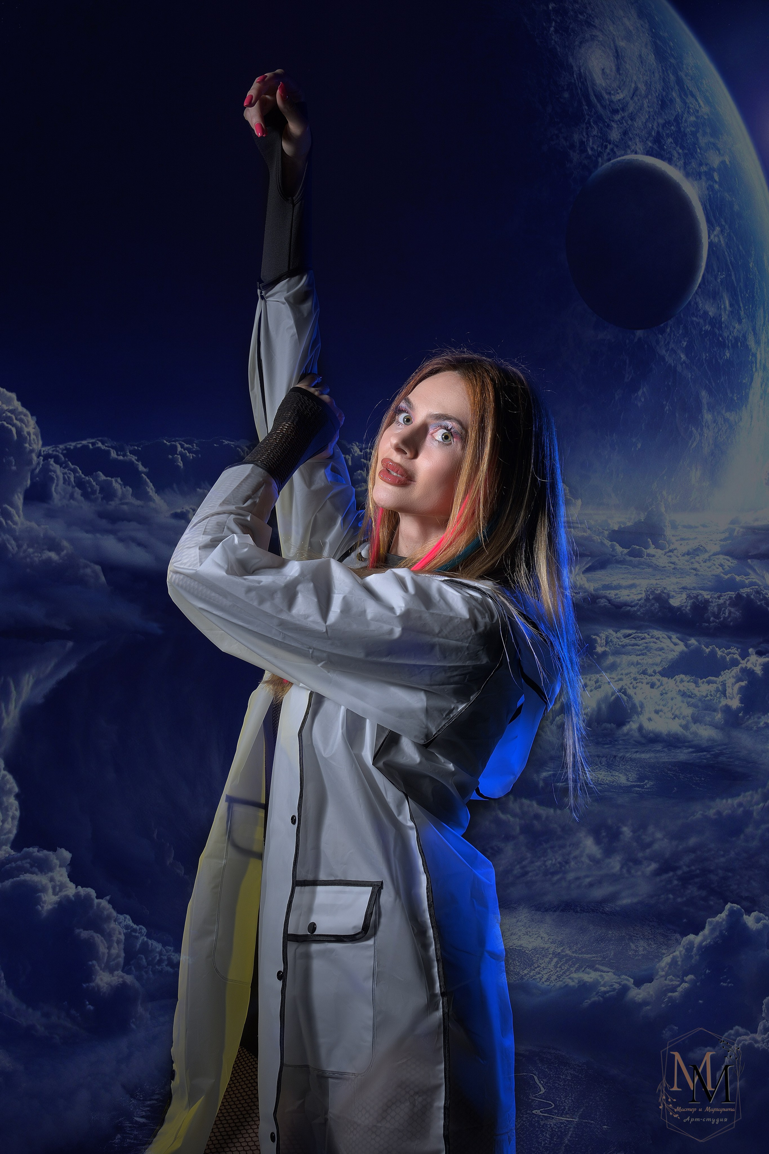 Фотосессия в стиле "Космос". Космическая фотосессия. Арт-студия «Мастер и Маргарита». Портретная фотосъемка. Портрет. Арт. Фотограф Дмитрий Кищенко. Фотосессии в Сызрани.