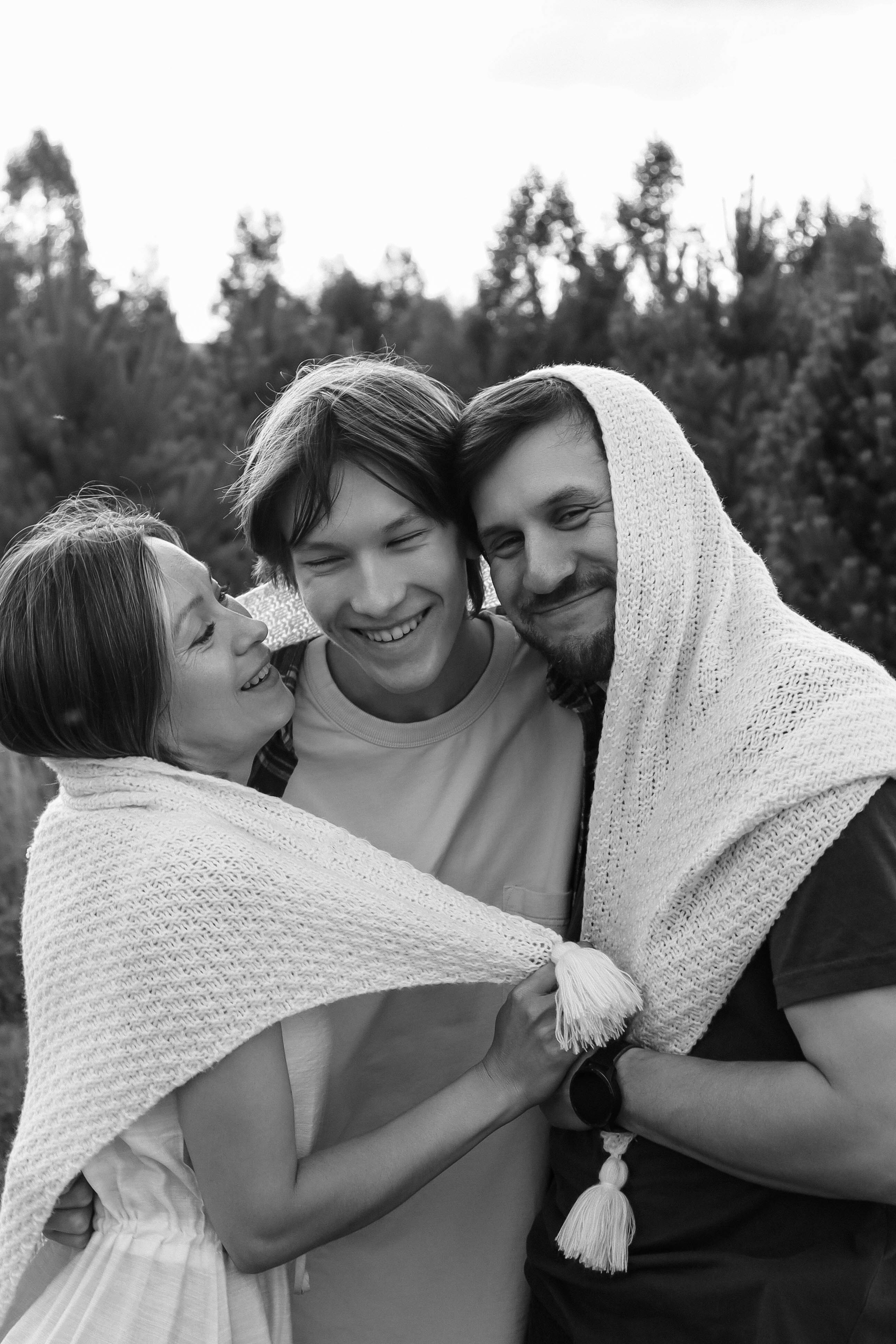 Семья в поле. Фотограф Александра Коновалова