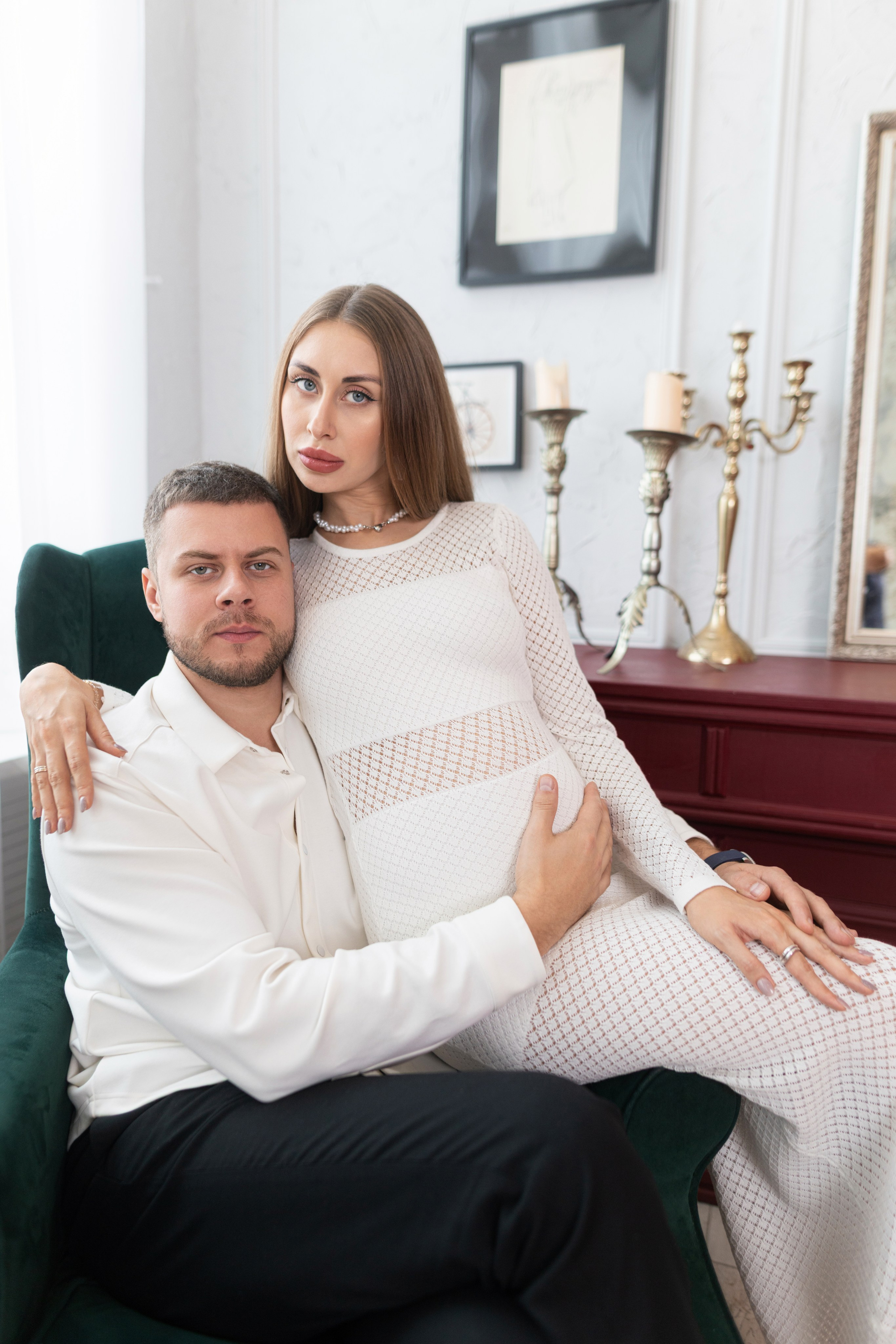 Семейная съемка для Яны и Дани в интерьере. Дмитрий Шульгин, портретный фотограф в Воронеже