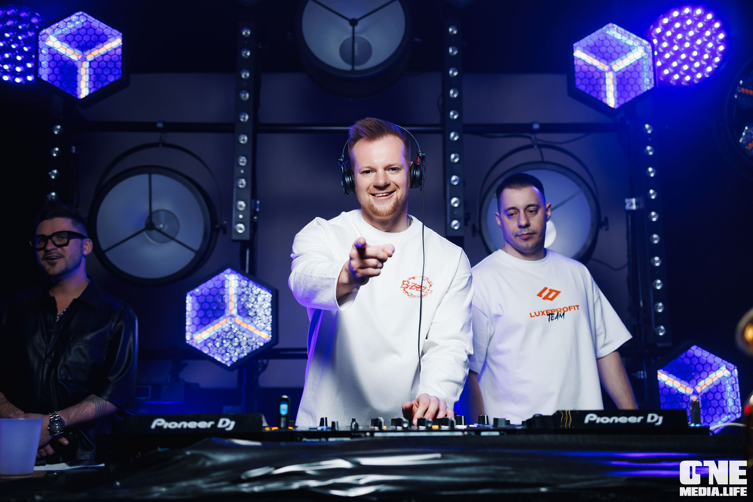 Фоторепортаж из Platinum. One Media Life: фоторепортажи, фотоотчеты с мероприятий и заведений