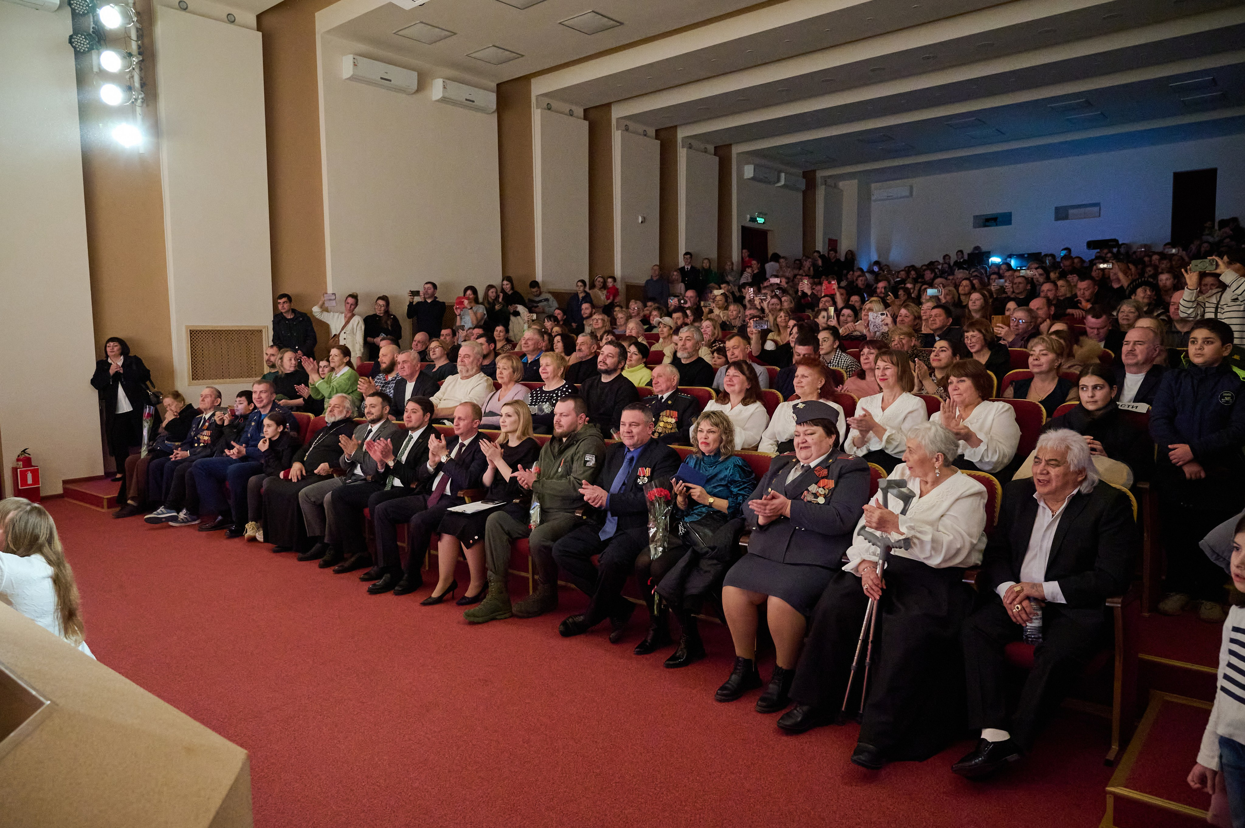 Кабардинка 23 февраля. Жизнь курорта Кабардинка в фотографиях