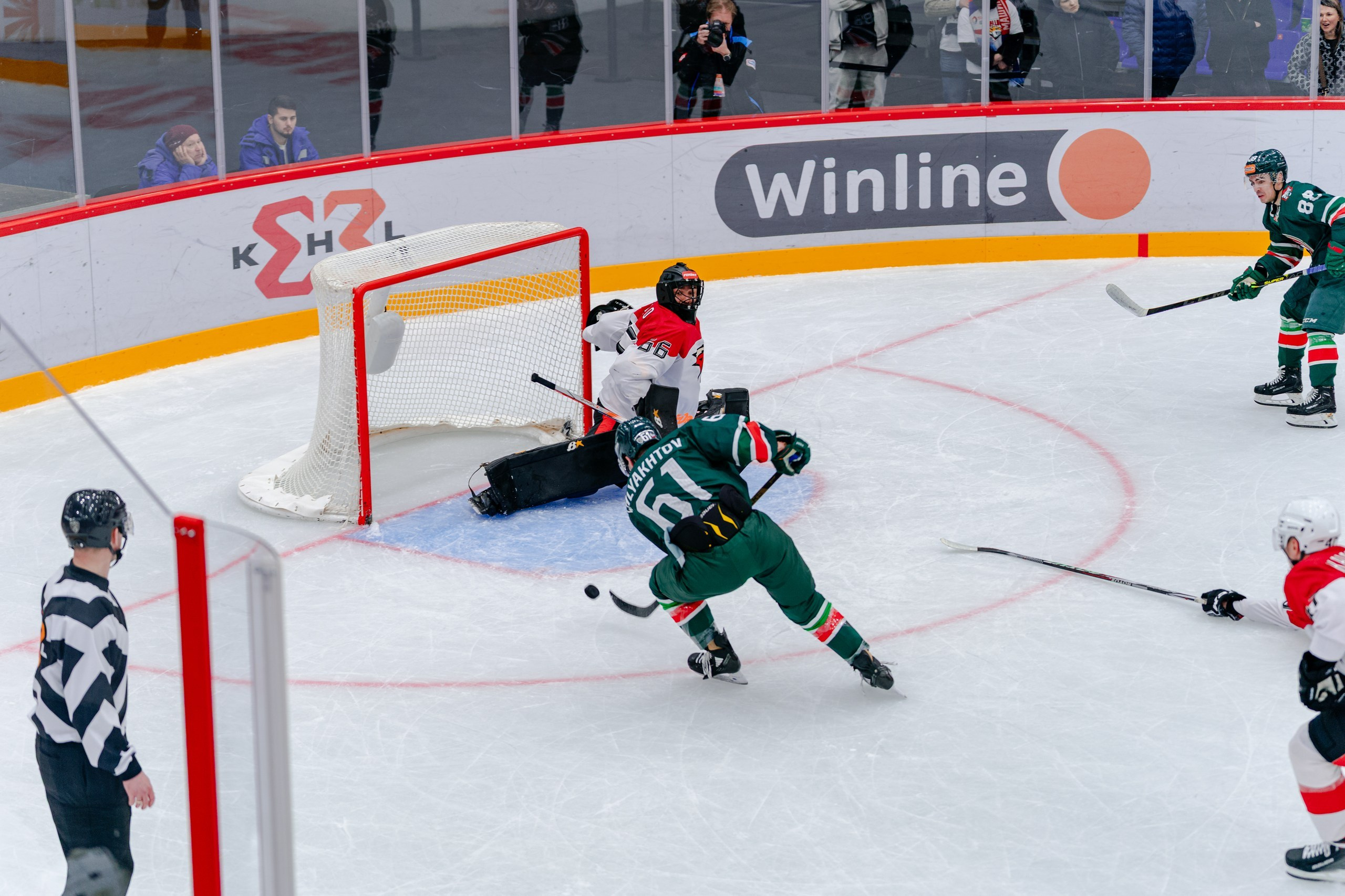 Чемпионат КХЛ 3×3. 16-й тур / Суперигра. Репортажный фотограф в Москве Измалков Артем