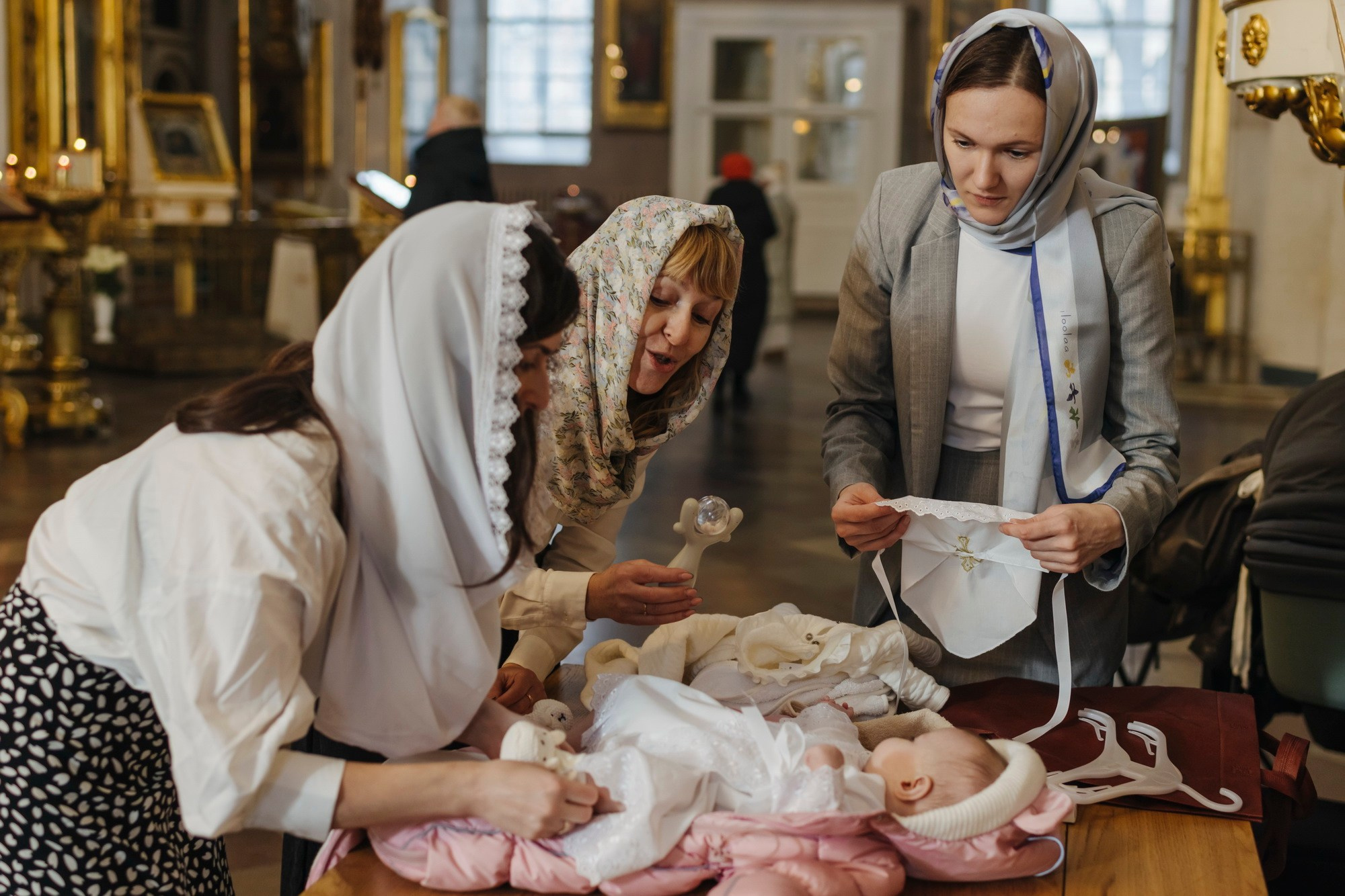 Индивидуальное крещение Спасо Преображенский собор СПб. Фотограф крещение венчание в Петербурге! Помогает подобрать храм и посоветовал душевного батюшку в СПб