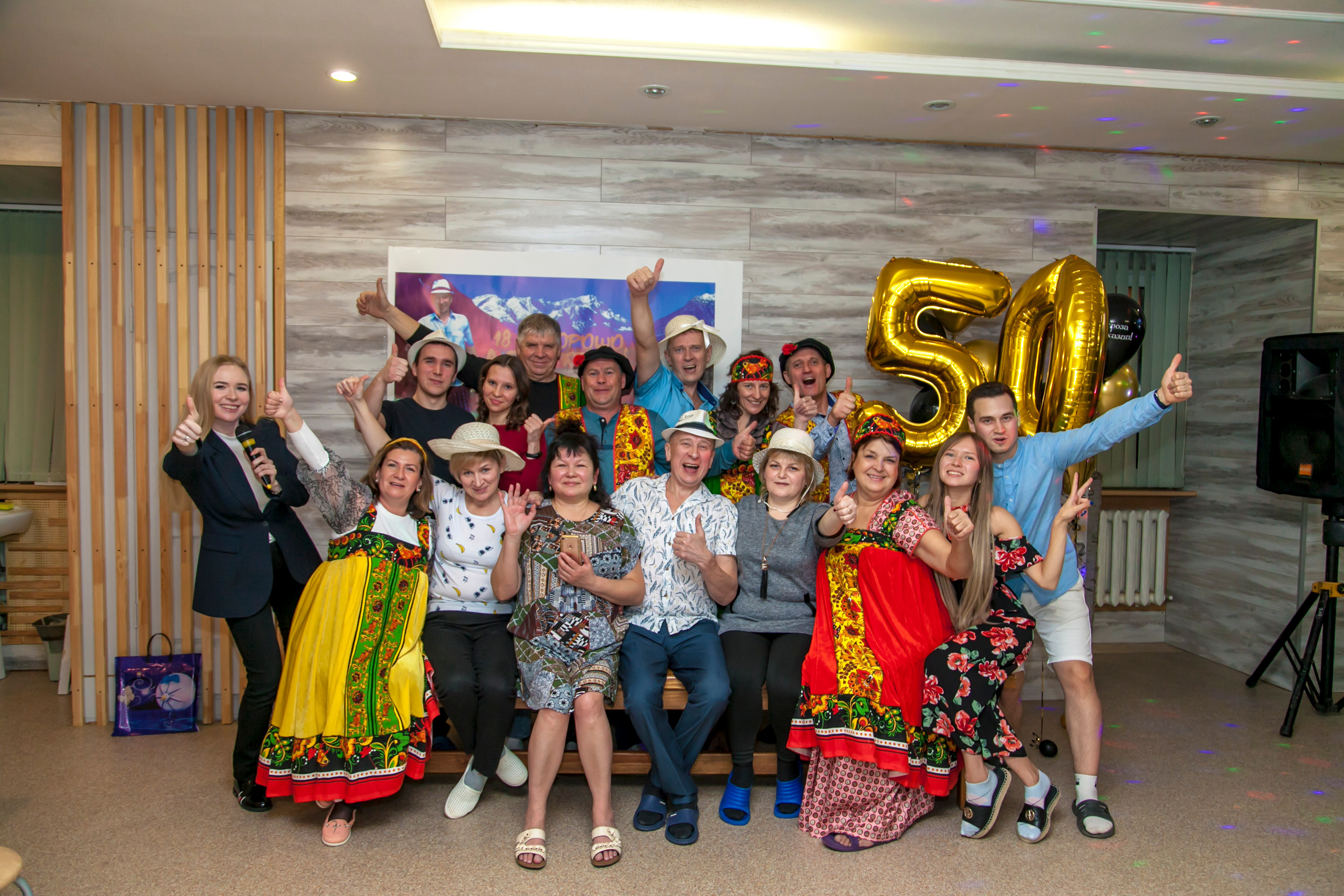 Ведущая на свадьбу Мария Снегур. Ведущий, Тамада, DJ, фото в Перми. Хорошее настроение