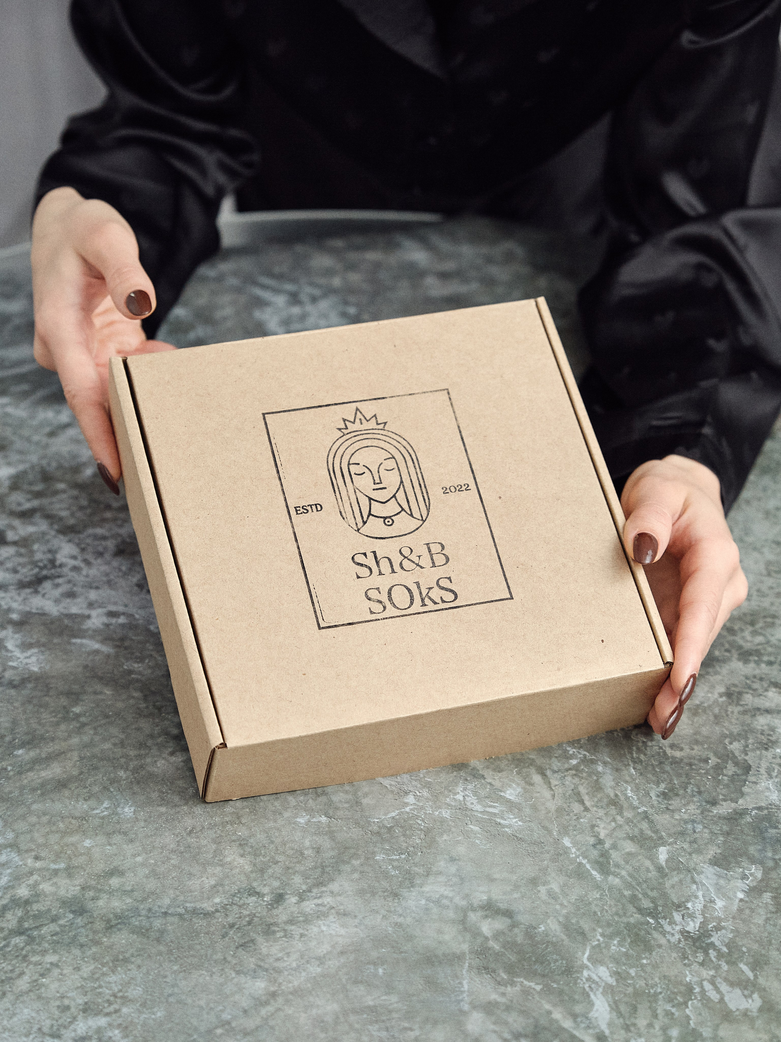 Съёмка товарных позиций для бренда Sh&B SOkS. Антон Артюшин, портретный фотограф. Москва