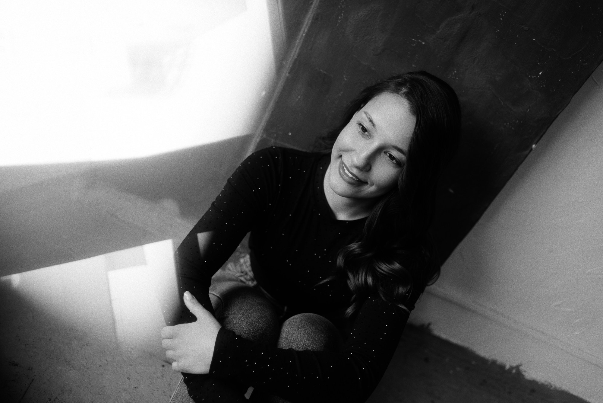 ЧБ портрет в Тюмени | Фотограф Дарья Мустафина. Портретный фотограф Тюмень Дарья Мустафина