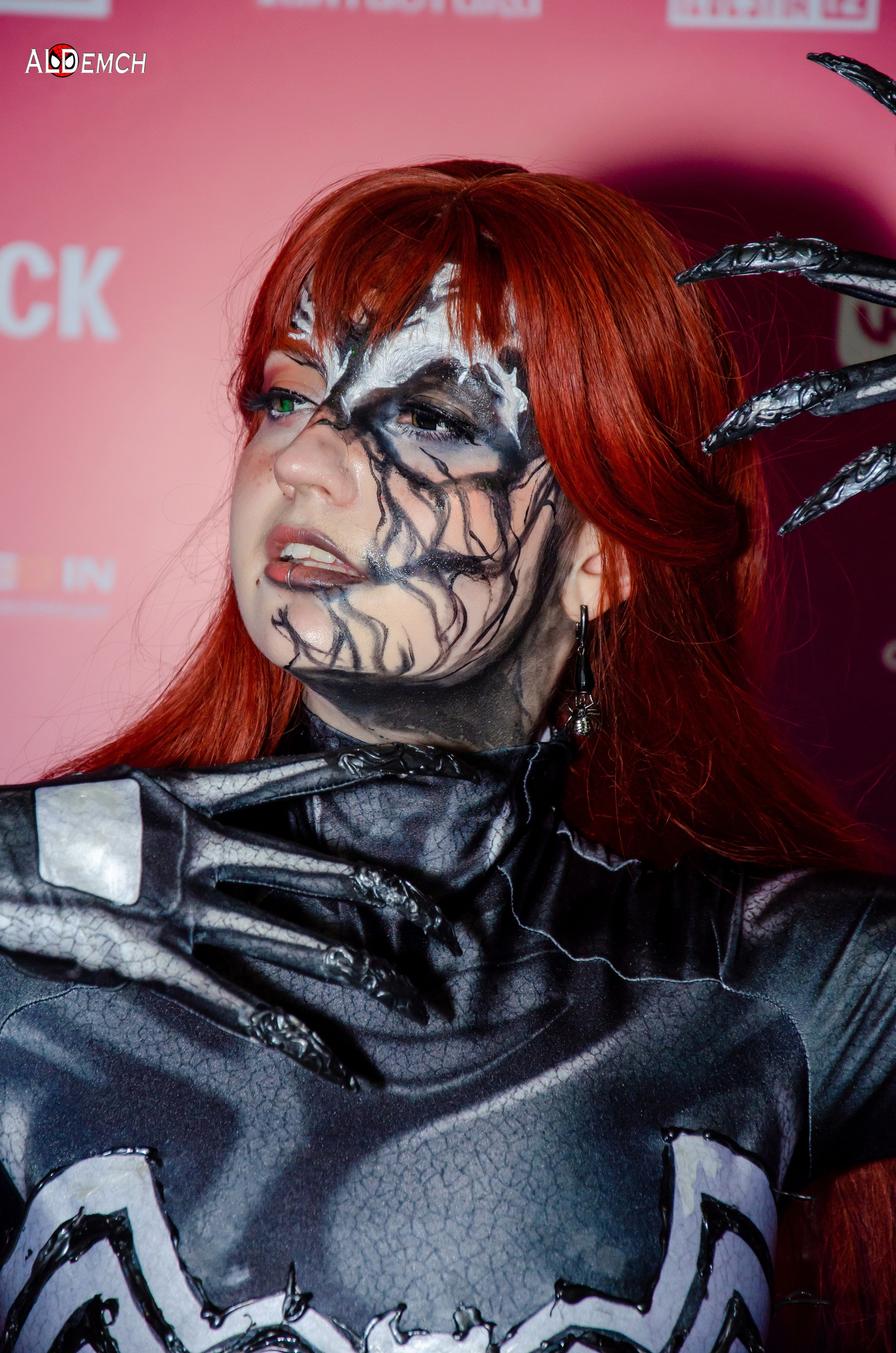 Марвел комикс картинки персонажей и косплей фото в России