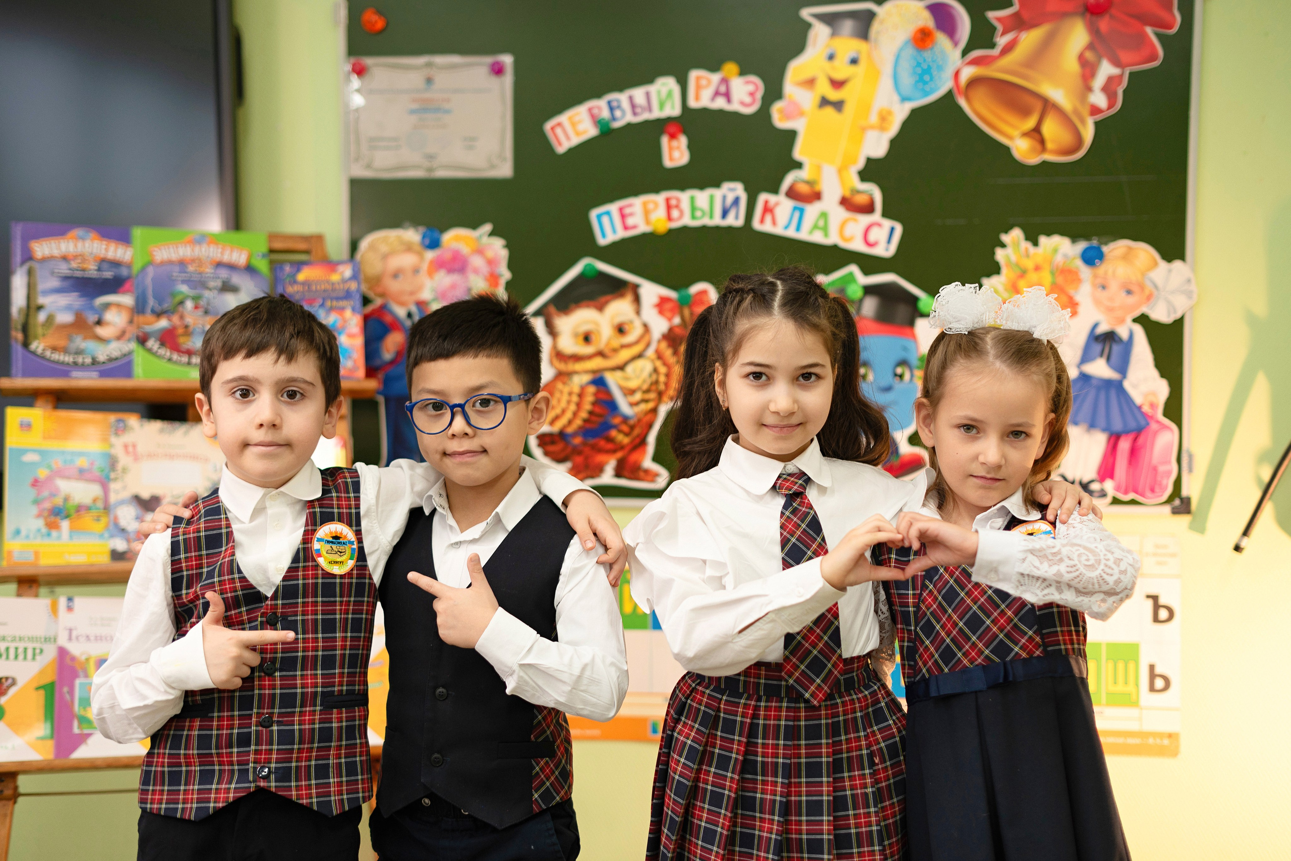 Фотосессия для классов в школе. Детский и семейный фотограф в Сургуте и Нефтеюганске Анна Старцева