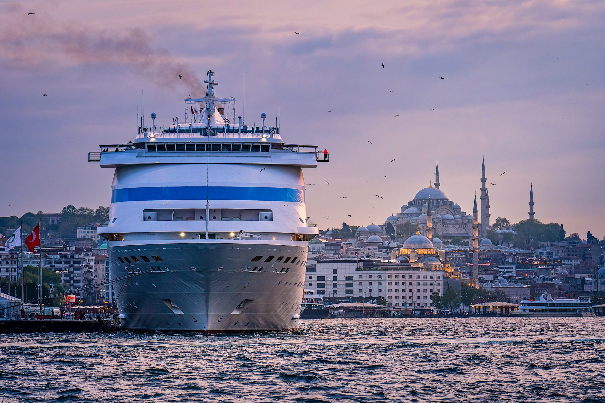 Istanbul. High-quality interior photos for your home, office, hotel