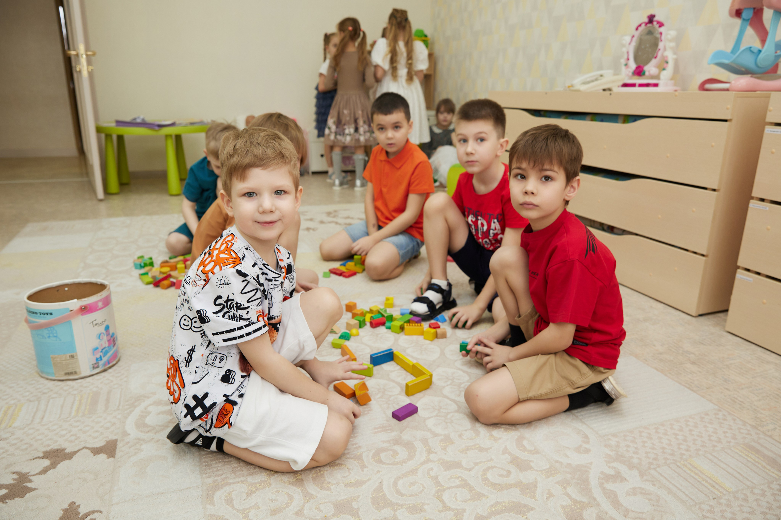 Выпускные альбомы для детского сада. Выпускные альбомы в Томске. Фотограф Сергей Стёпин