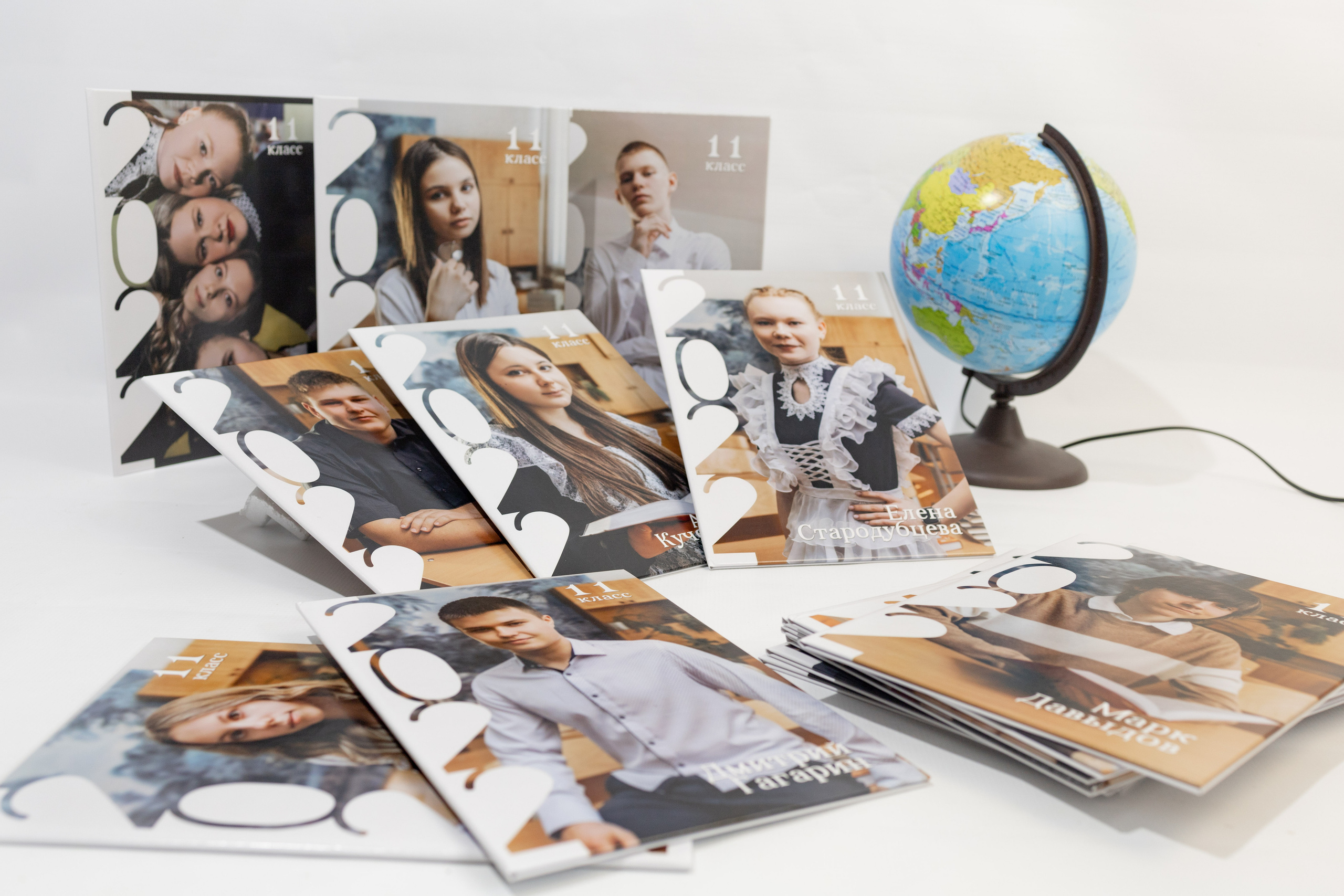 Выпускные альбомы в Екатеринбурге/ Арамиль/ Сысерть по низким ценам