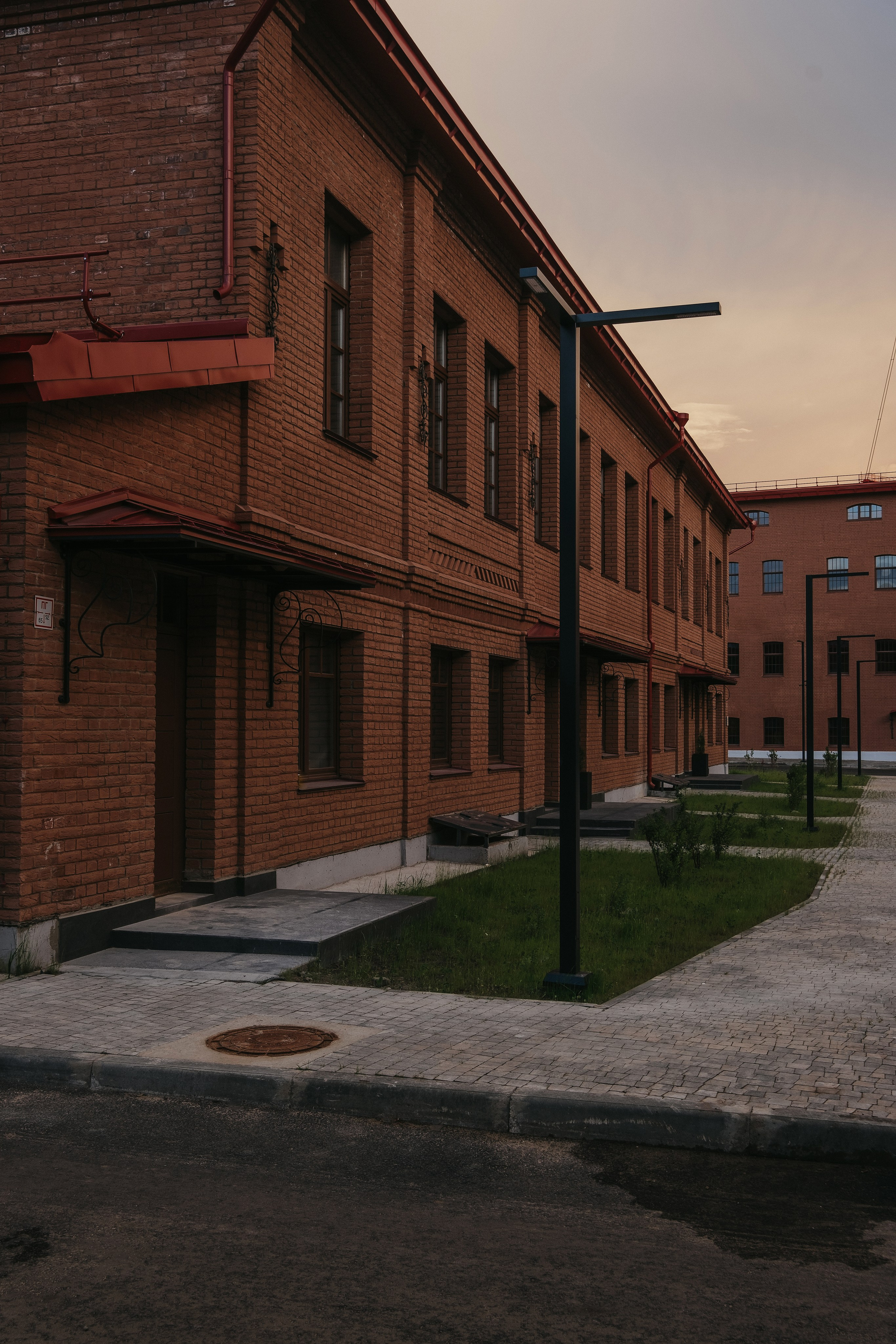 Пивоваренный завод после реставрации здания. Свадебный и репортажной фотограф Денис Ожигин в Краснодаре и Краснодарском крае