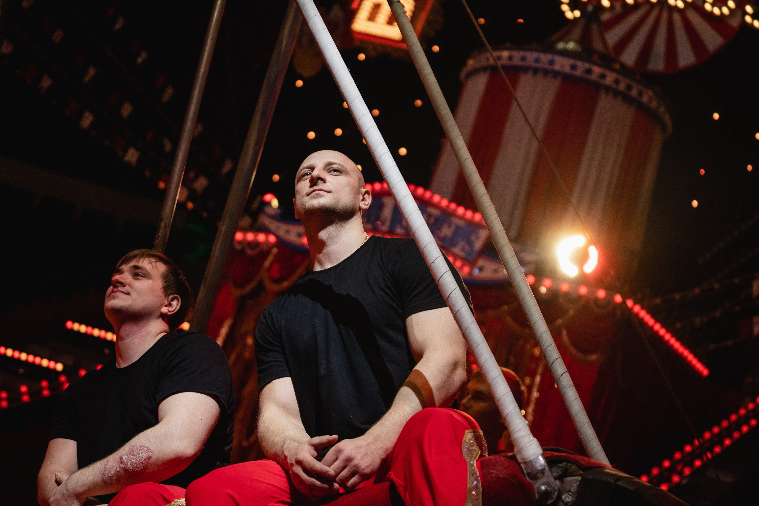 Открытая репетиция Королевского цирка Гии Эрадзе в Новосибирске. Воробьева Ксения — Спортивный и танцевальный фотограф Новосибирск