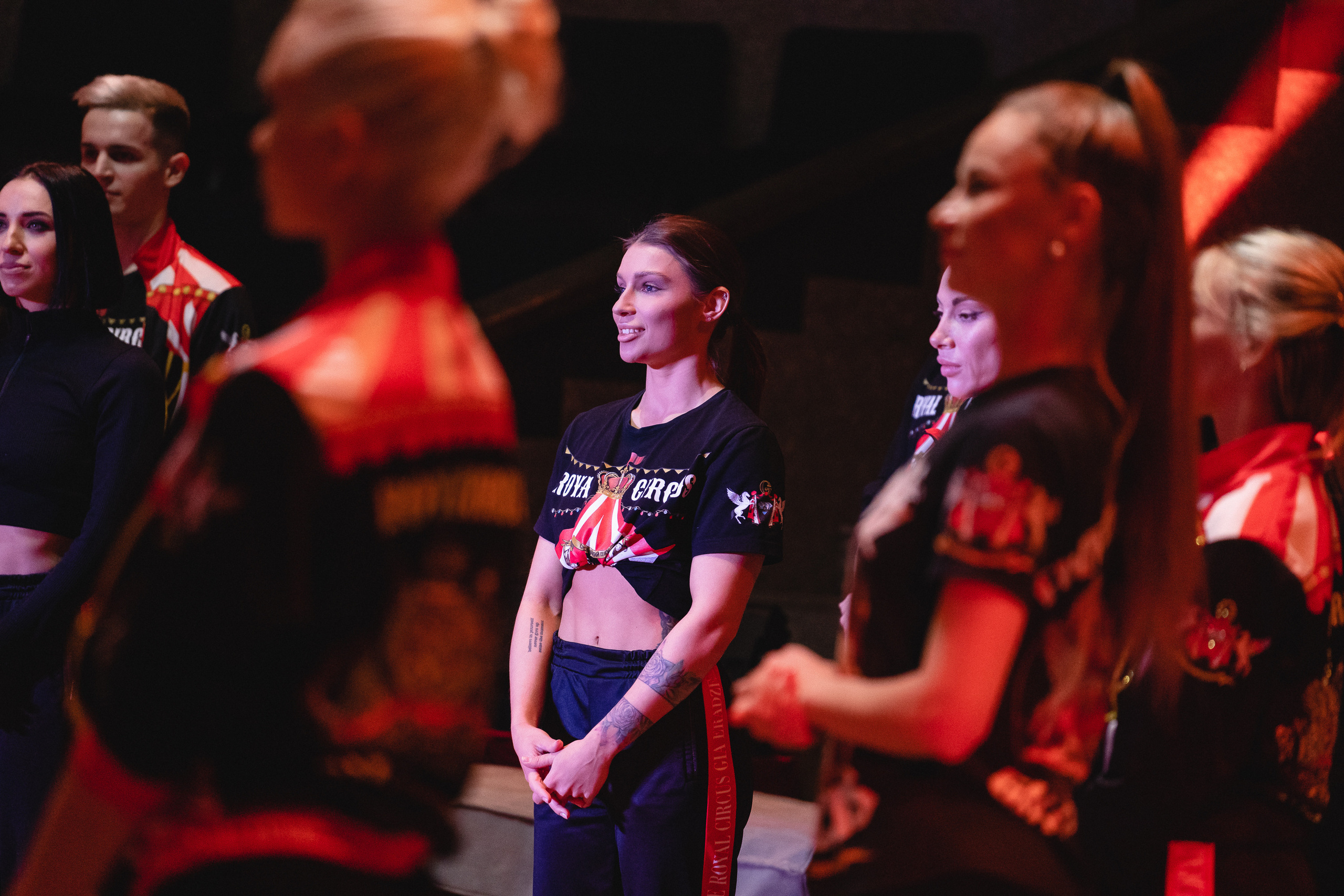 Открытая репетиция Королевского цирка Гии Эрадзе в Новосибирске. Воробьева Ксения — Спортивный и танцевальный фотограф Новосибирск