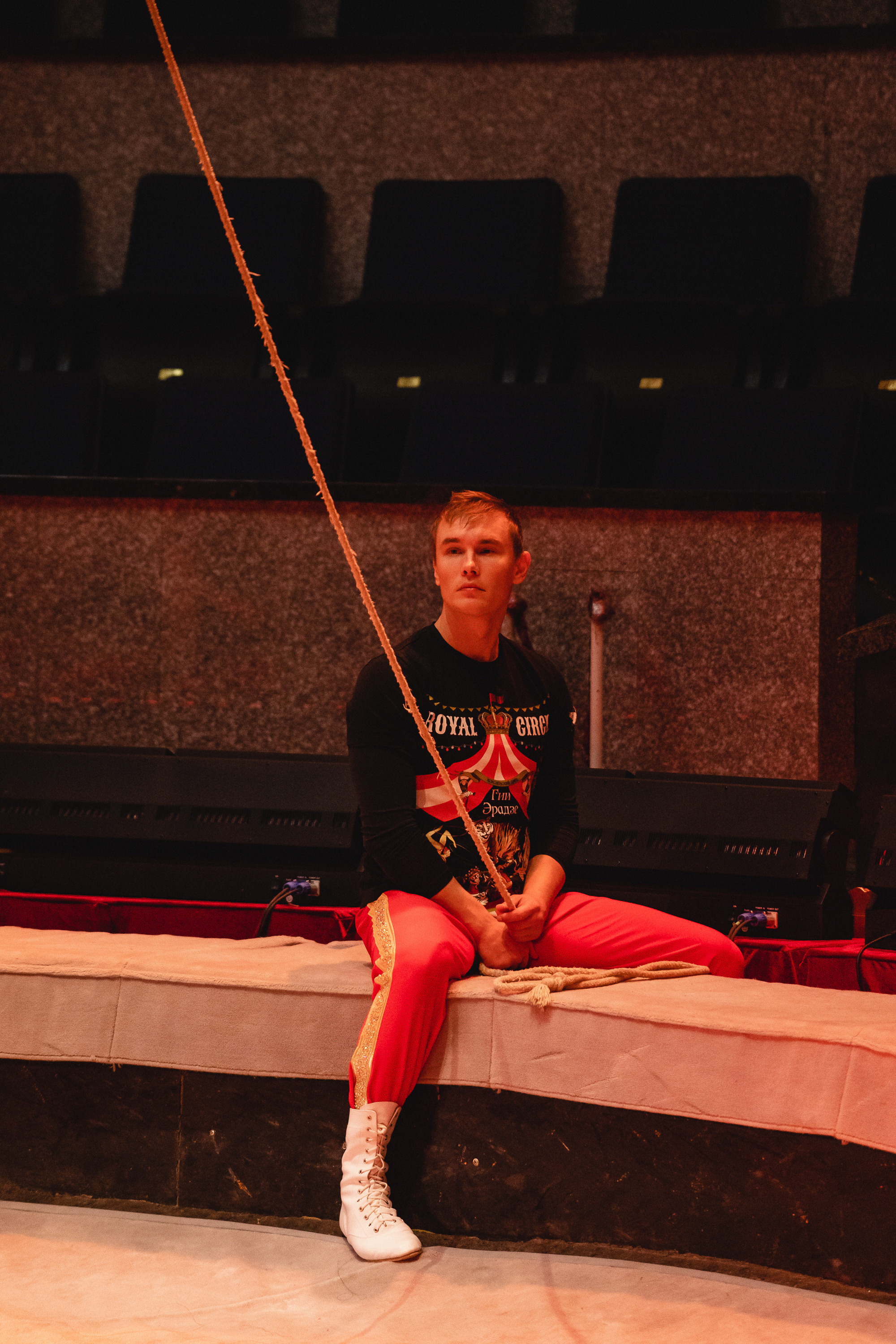 Открытая репетиция Королевского цирка Гии Эрадзе в Новосибирске. Воробьева Ксения — Спортивный и танцевальный фотограф Новосибирск