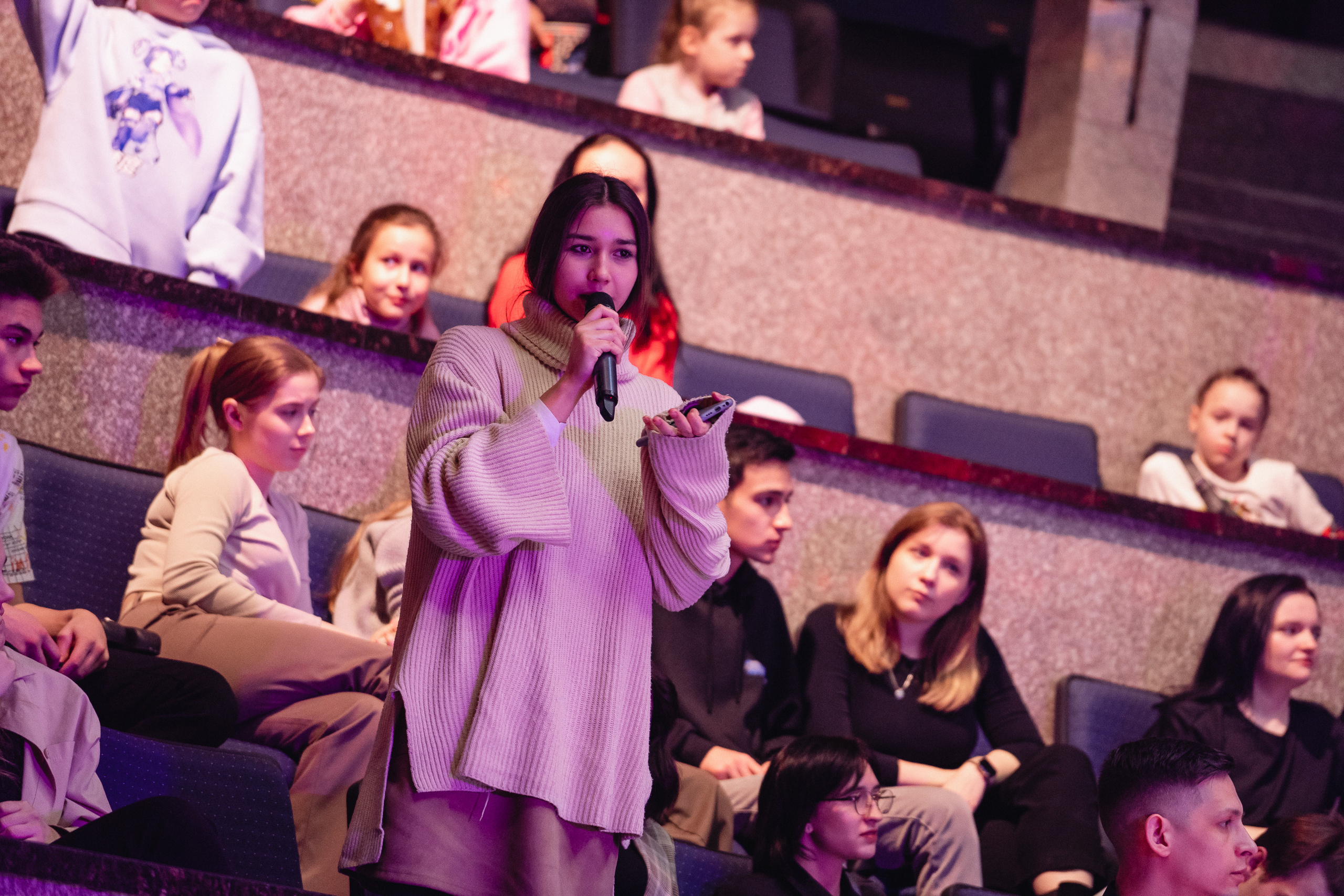 Открытая репетиция Королевского цирка Гии Эрадзе в Новосибирске. Воробьева Ксения — Спортивный и танцевальный фотограф Новосибирск