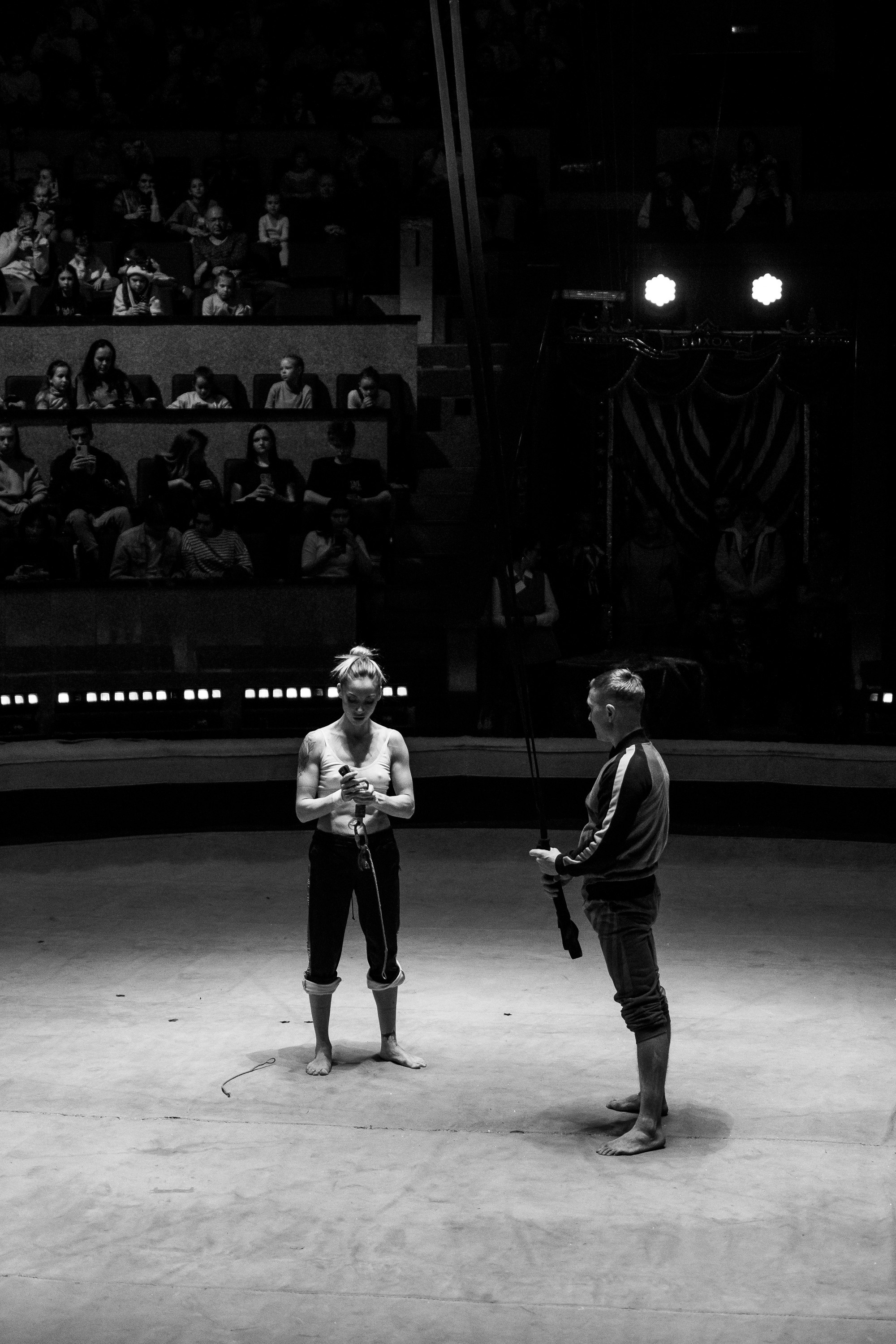 Открытая репетиция Королевского цирка Гии Эрадзе в Новосибирске. Воробьева Ксения — Спортивный и танцевальный фотограф Новосибирск