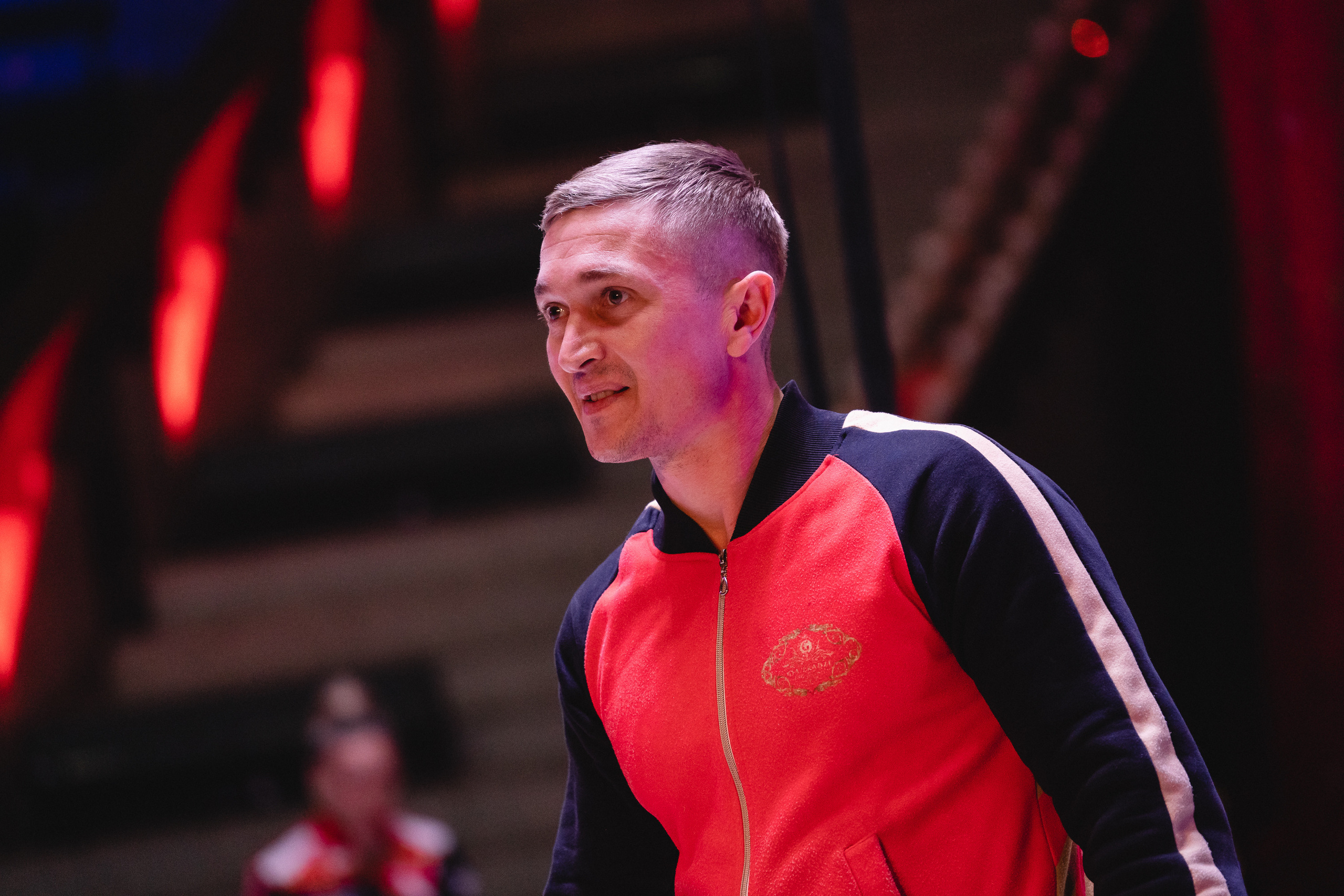 Открытая репетиция Королевского цирка Гии Эрадзе в Новосибирске. Воробьева Ксения — Спортивный и танцевальный фотограф Новосибирск