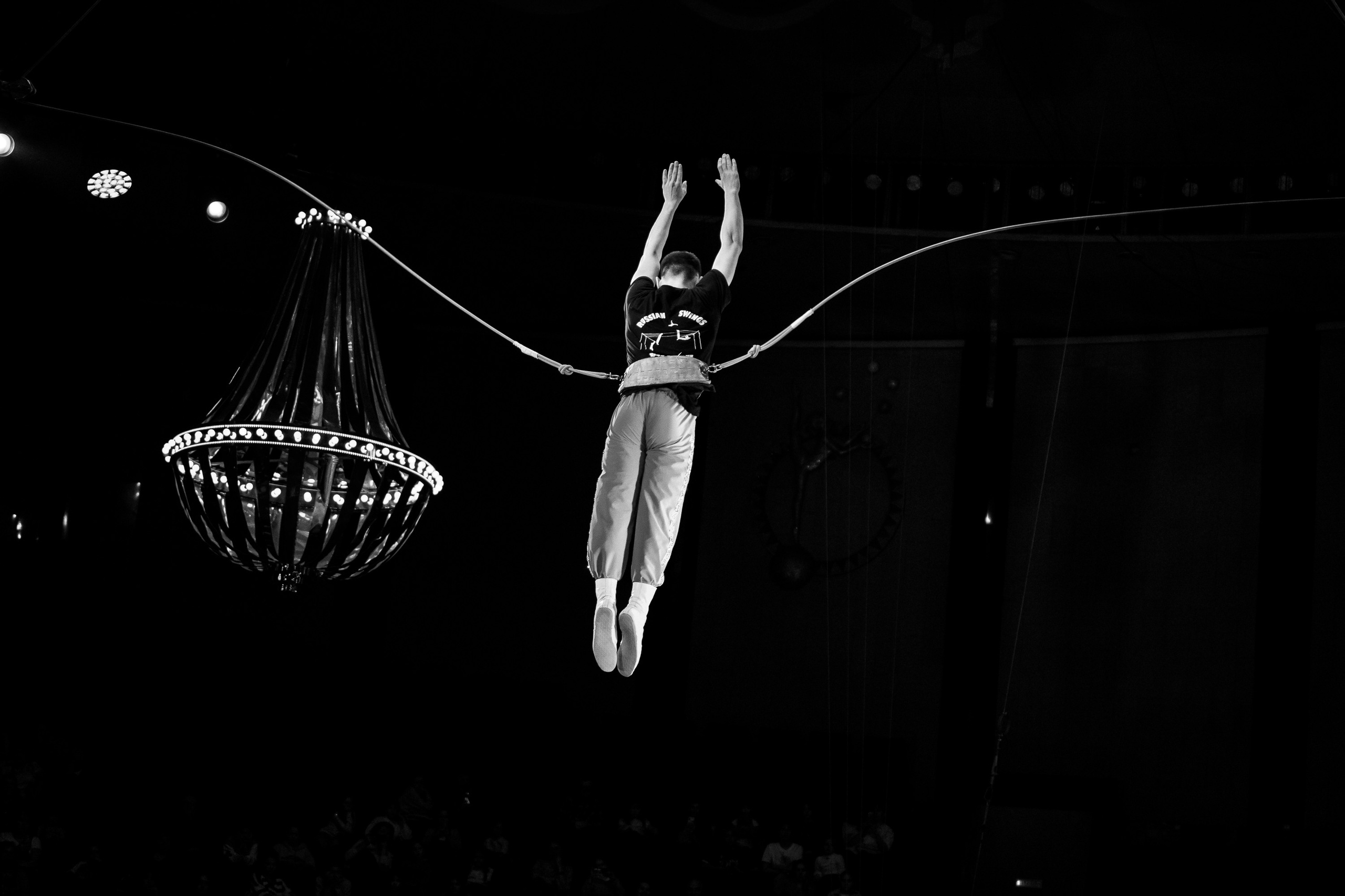 Открытая репетиция Королевского цирка Гии Эрадзе в Новосибирске. Воробьева Ксения — Спортивный и танцевальный фотограф Новосибирск