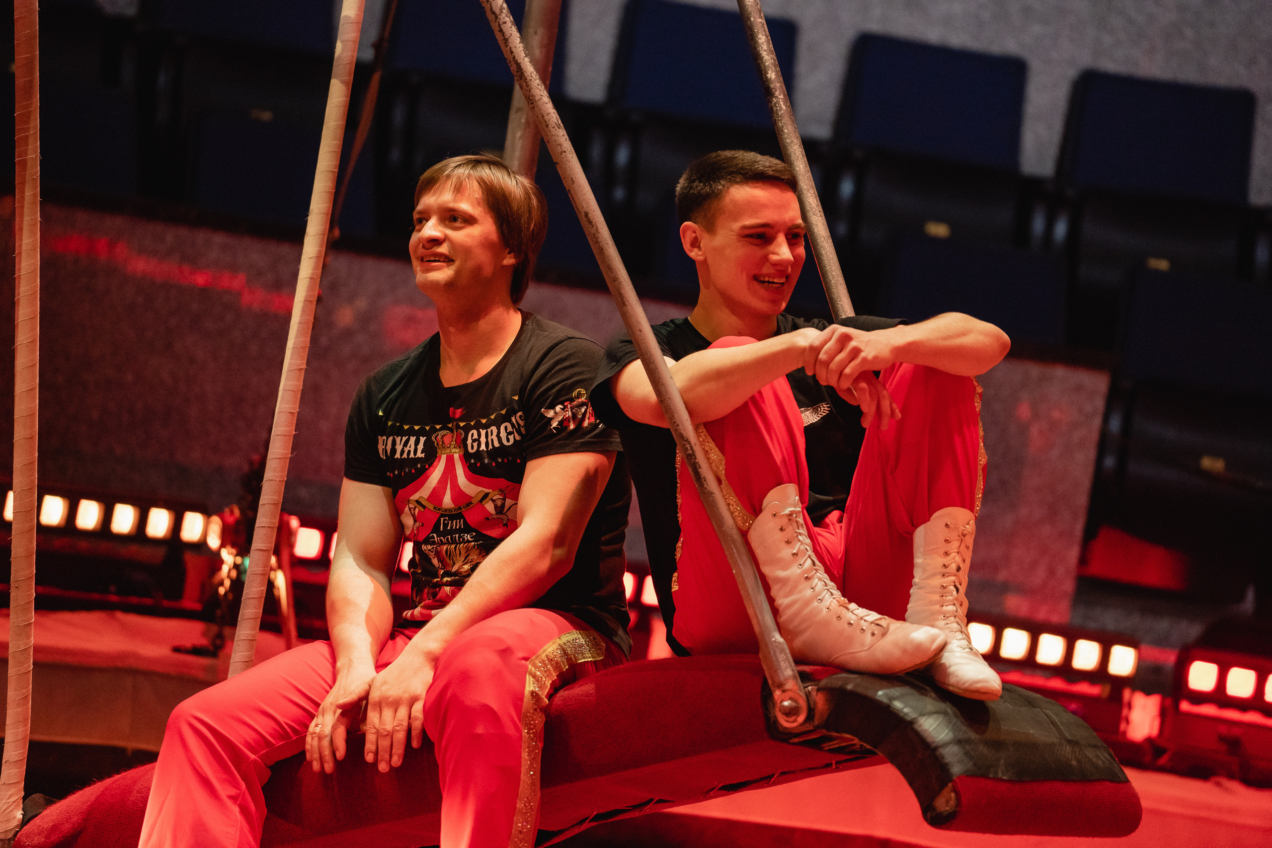 Открытая репетиция Королевского цирка Гии Эрадзе в Новосибирске. Воробьева Ксения — Спортивный и танцевальный фотограф Новосибирск