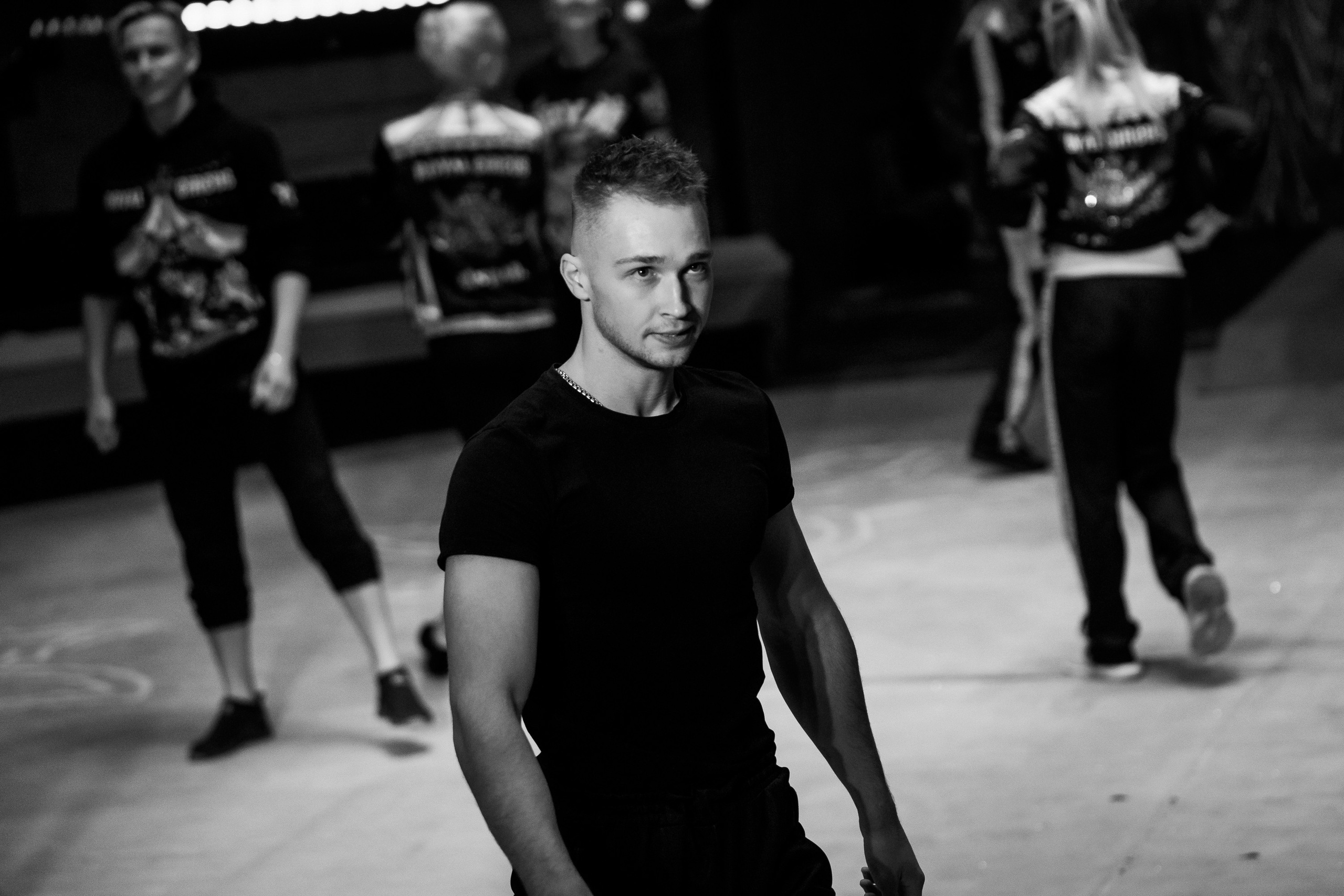 Открытая репетиция Королевского цирка Гии Эрадзе в Новосибирске. Воробьева Ксения — Спортивный и танцевальный фотограф Новосибирск