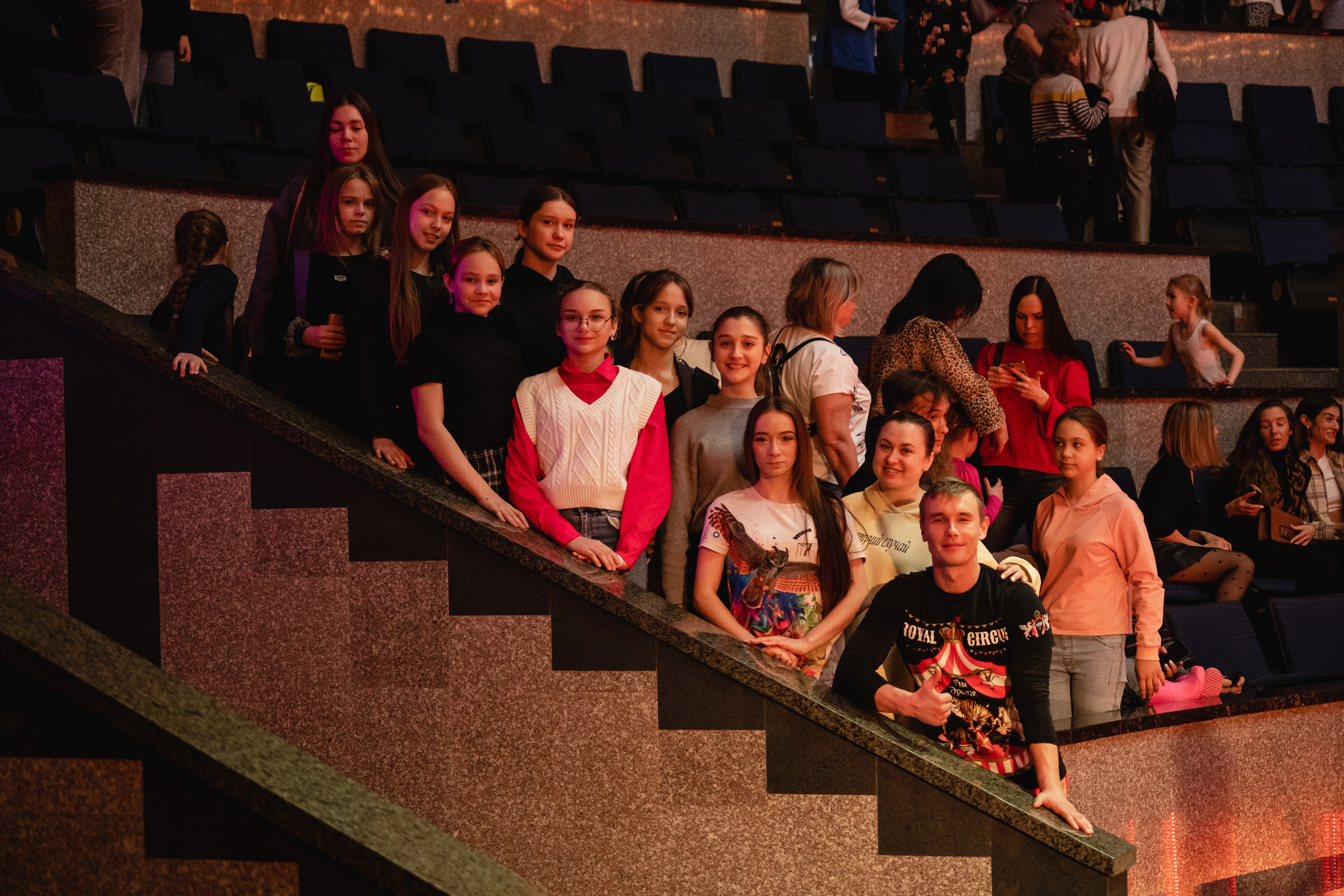 Открытая репетиция Королевского цирка Гии Эрадзе в Новосибирске. Воробьева Ксения — Спортивный и танцевальный фотограф Новосибирск