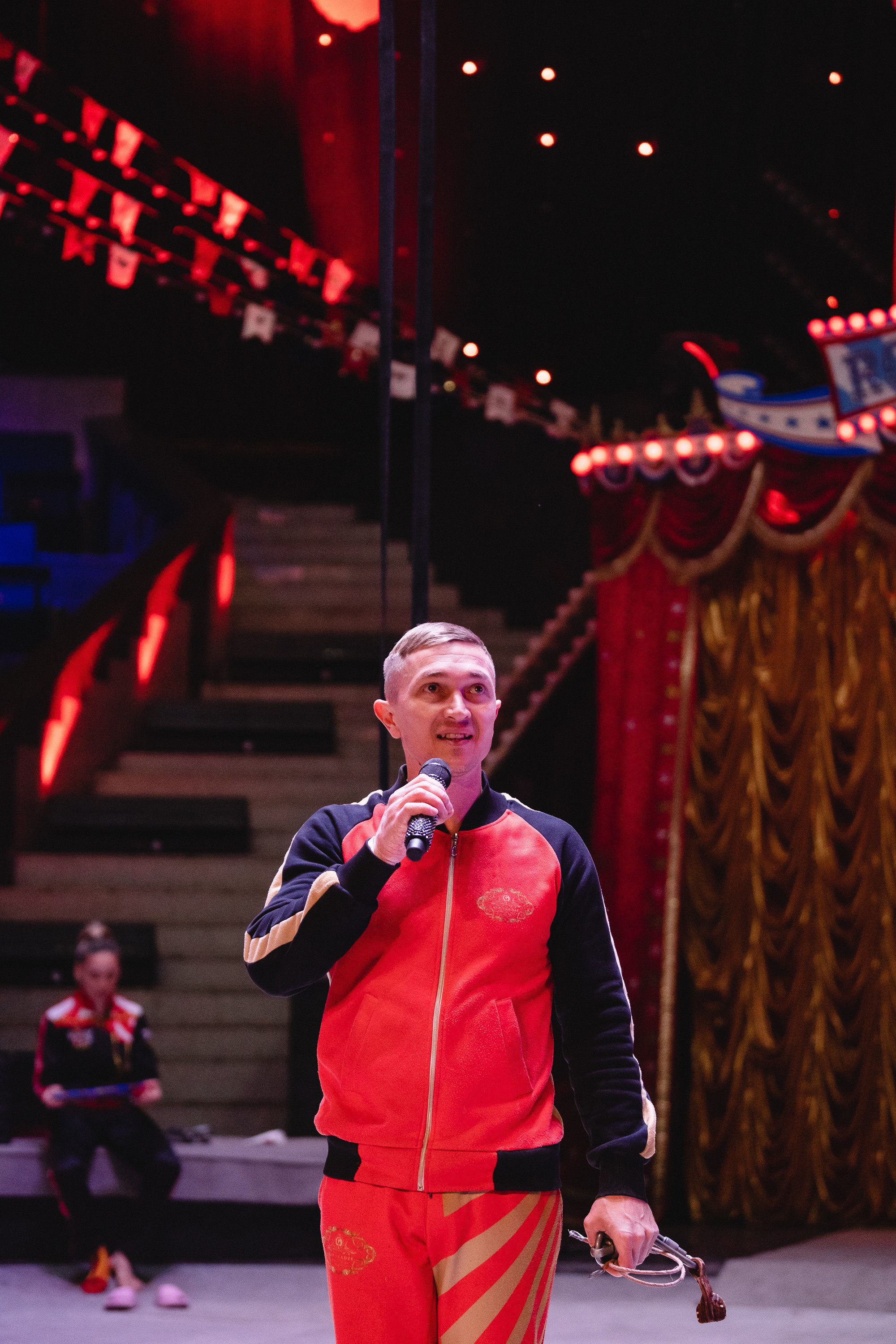 Открытая репетиция Королевского цирка Гии Эрадзе в Новосибирске. Воробьева Ксения — Спортивный и танцевальный фотограф Новосибирск