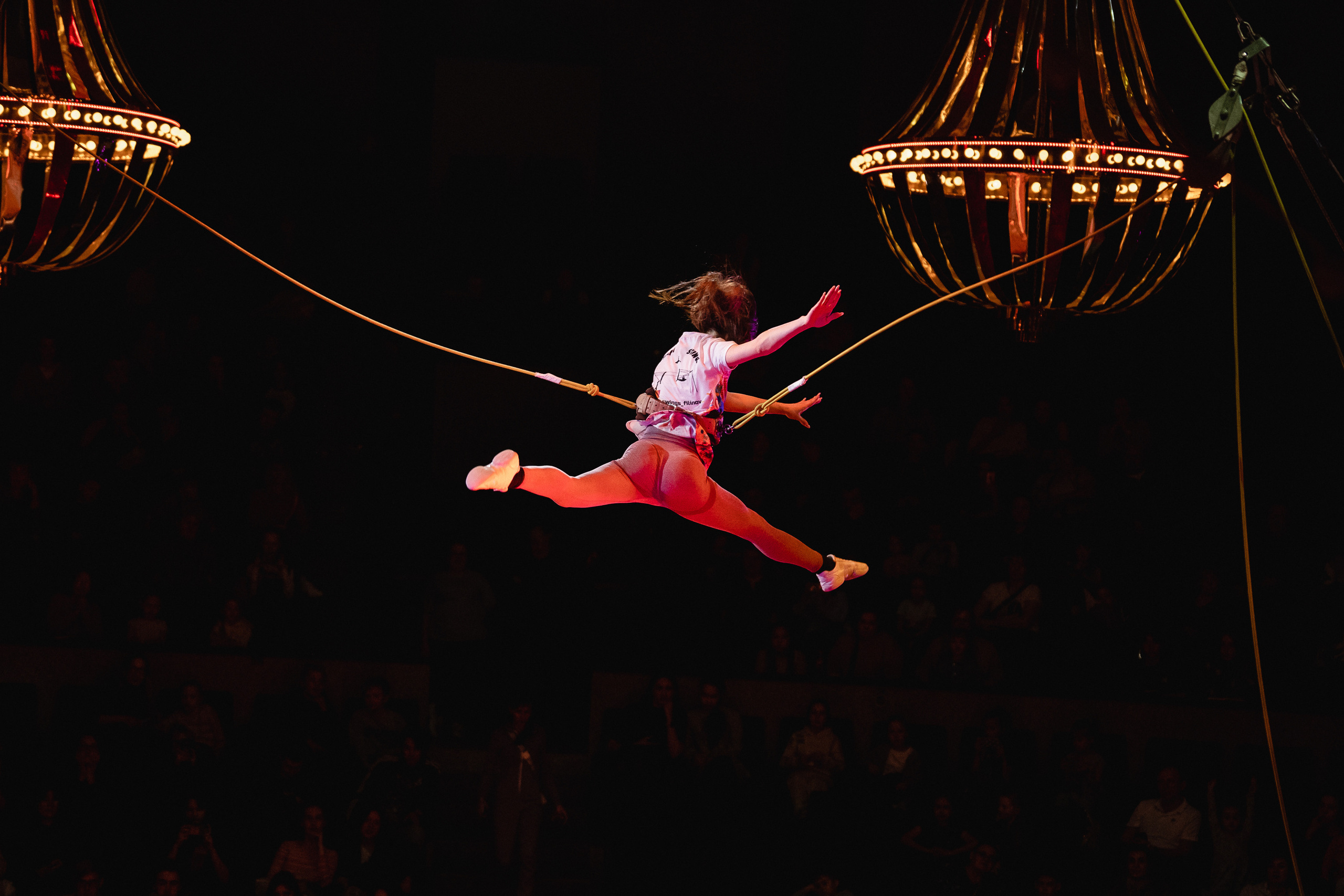 Открытая репетиция Королевского цирка Гии Эрадзе в Новосибирске. Воробьева Ксения — Спортивный и танцевальный фотограф Новосибирск