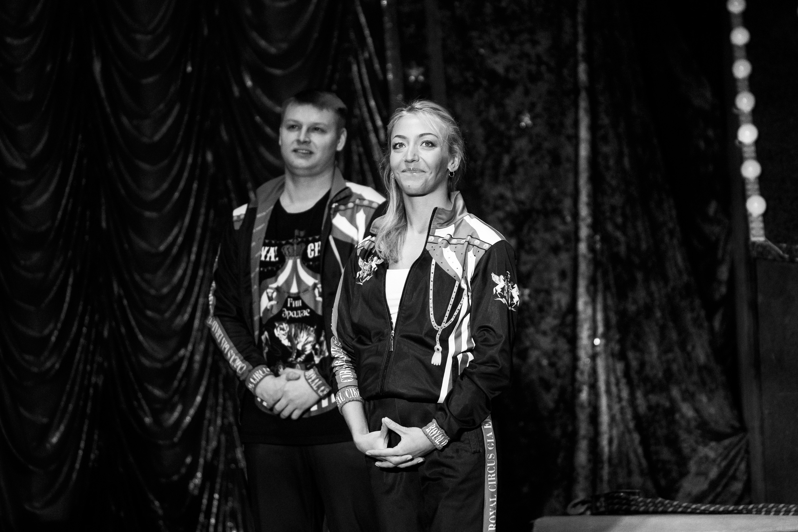 Открытая репетиция Королевского цирка Гии Эрадзе в Новосибирске. Воробьева Ксения — Спортивный и танцевальный фотограф Новосибирск