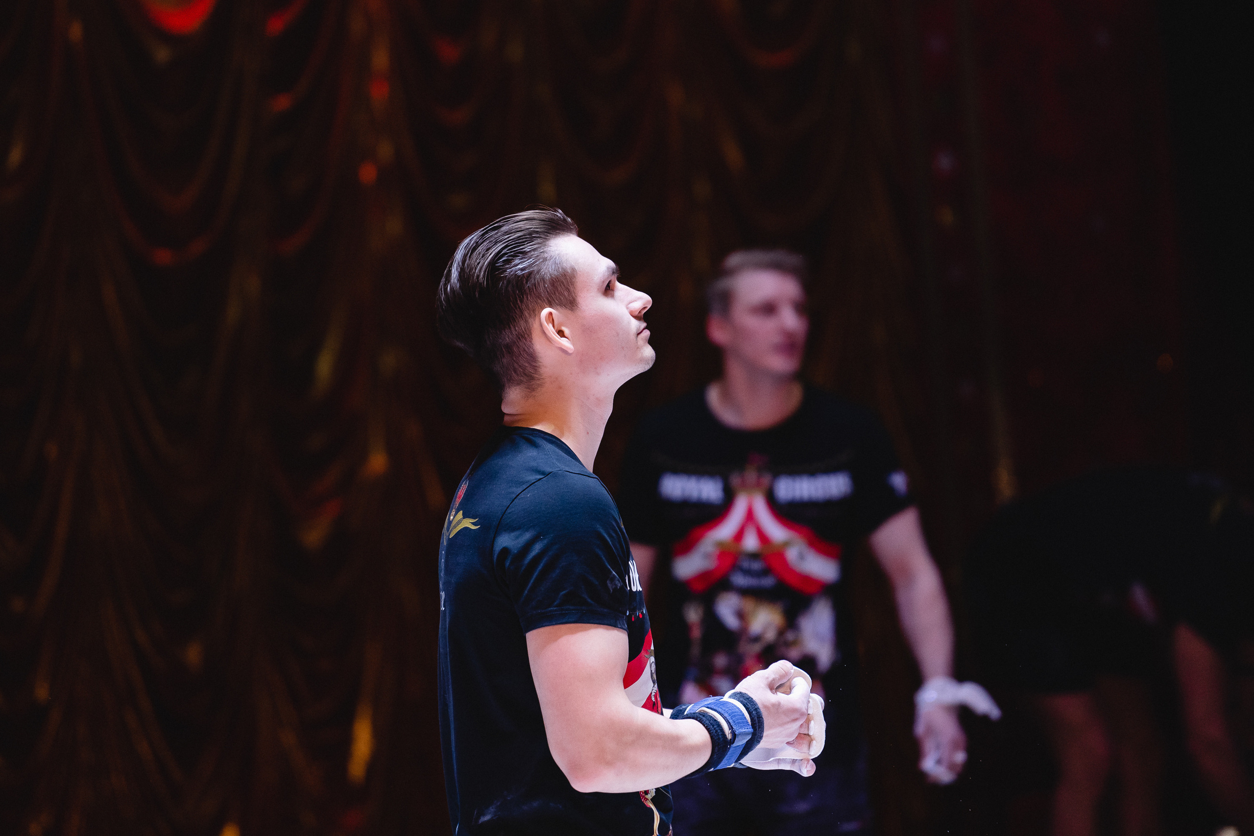 Открытая репетиция Королевского цирка Гии Эрадзе в Новосибирске. Воробьева Ксения — Спортивный и танцевальный фотограф Новосибирск