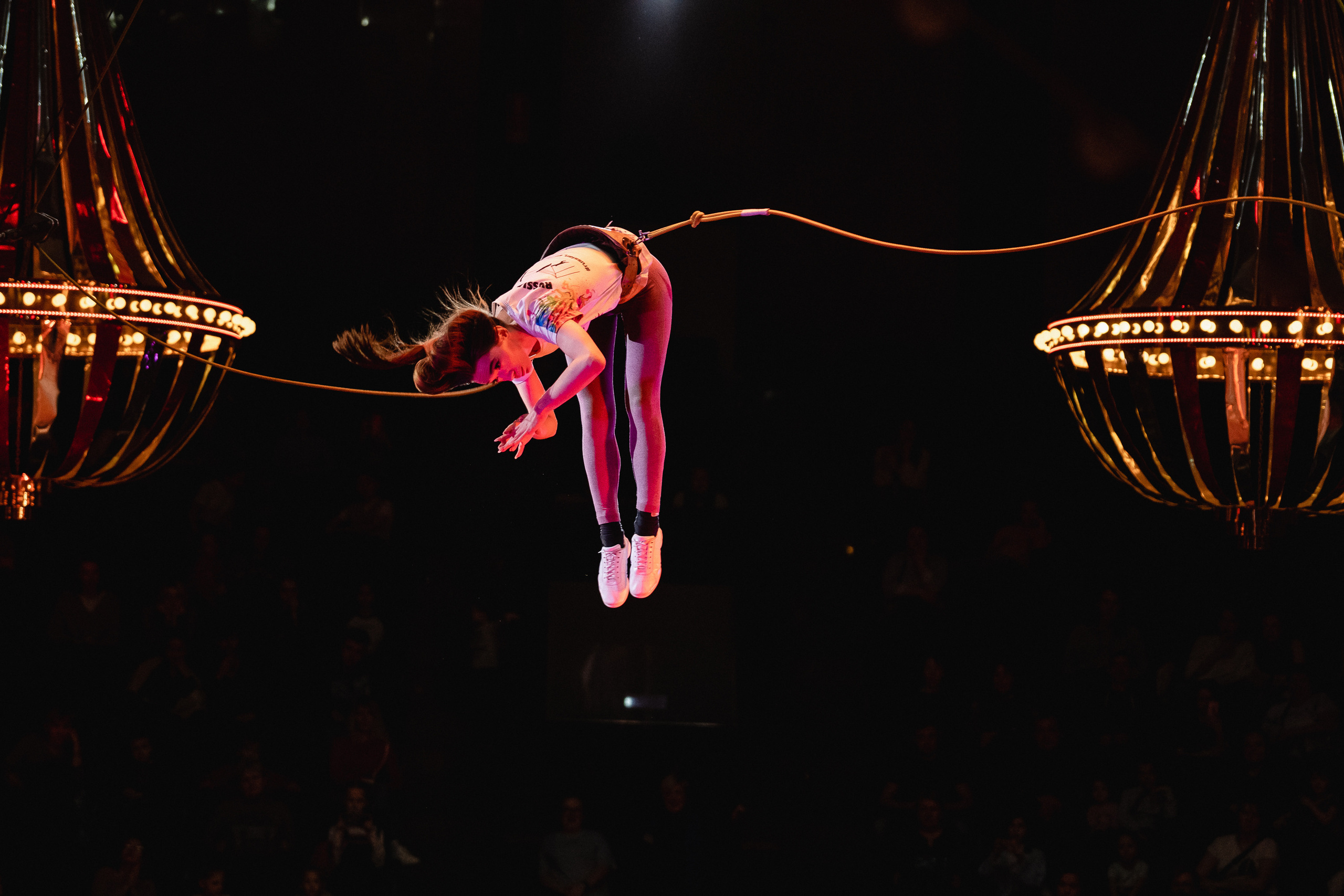 Открытая репетиция Королевского цирка Гии Эрадзе в Новосибирске. Воробьева Ксения — Спортивный и танцевальный фотограф Новосибирск