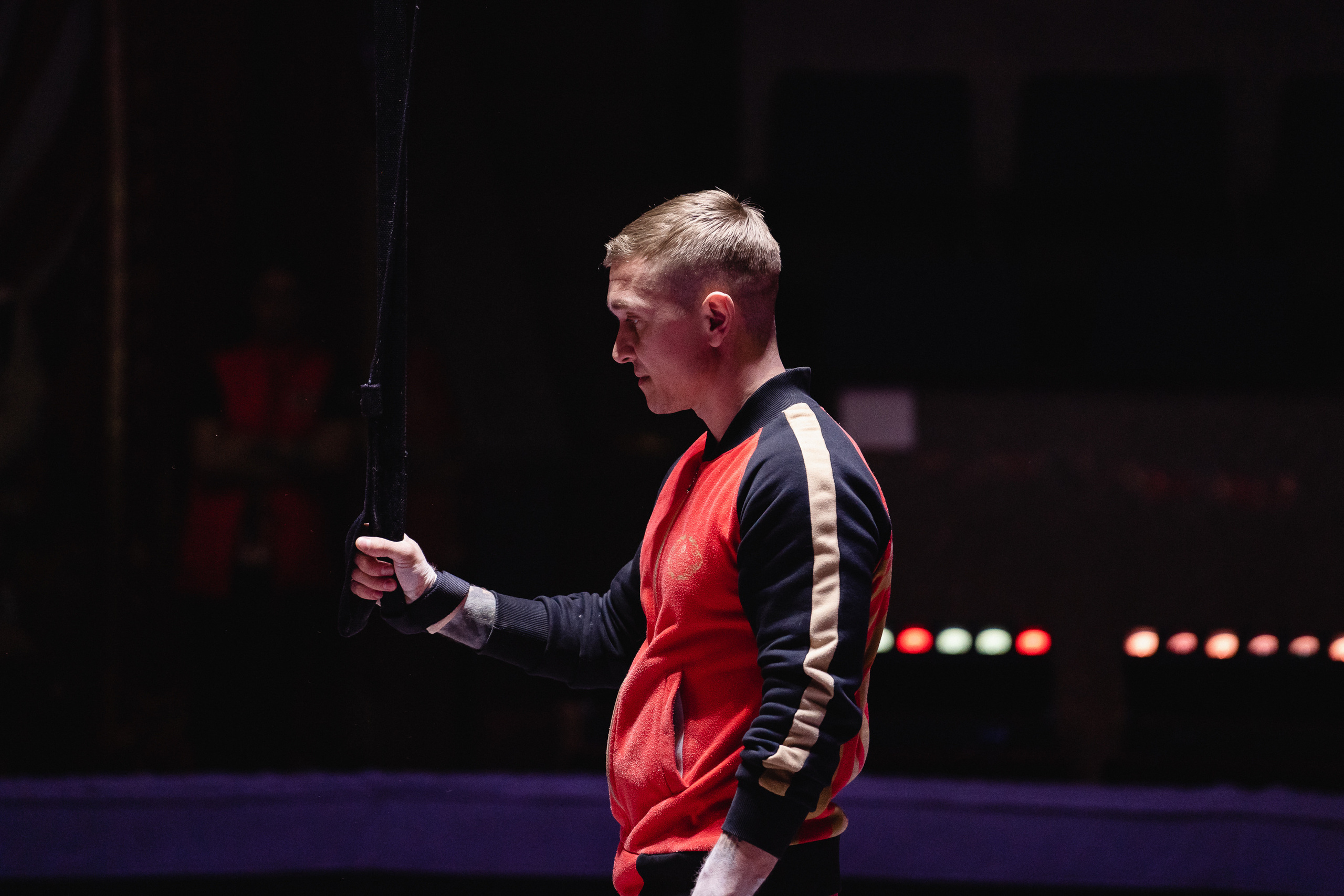 Открытая репетиция Королевского цирка Гии Эрадзе в Новосибирске. Воробьева Ксения — Спортивный и танцевальный фотограф Новосибирск