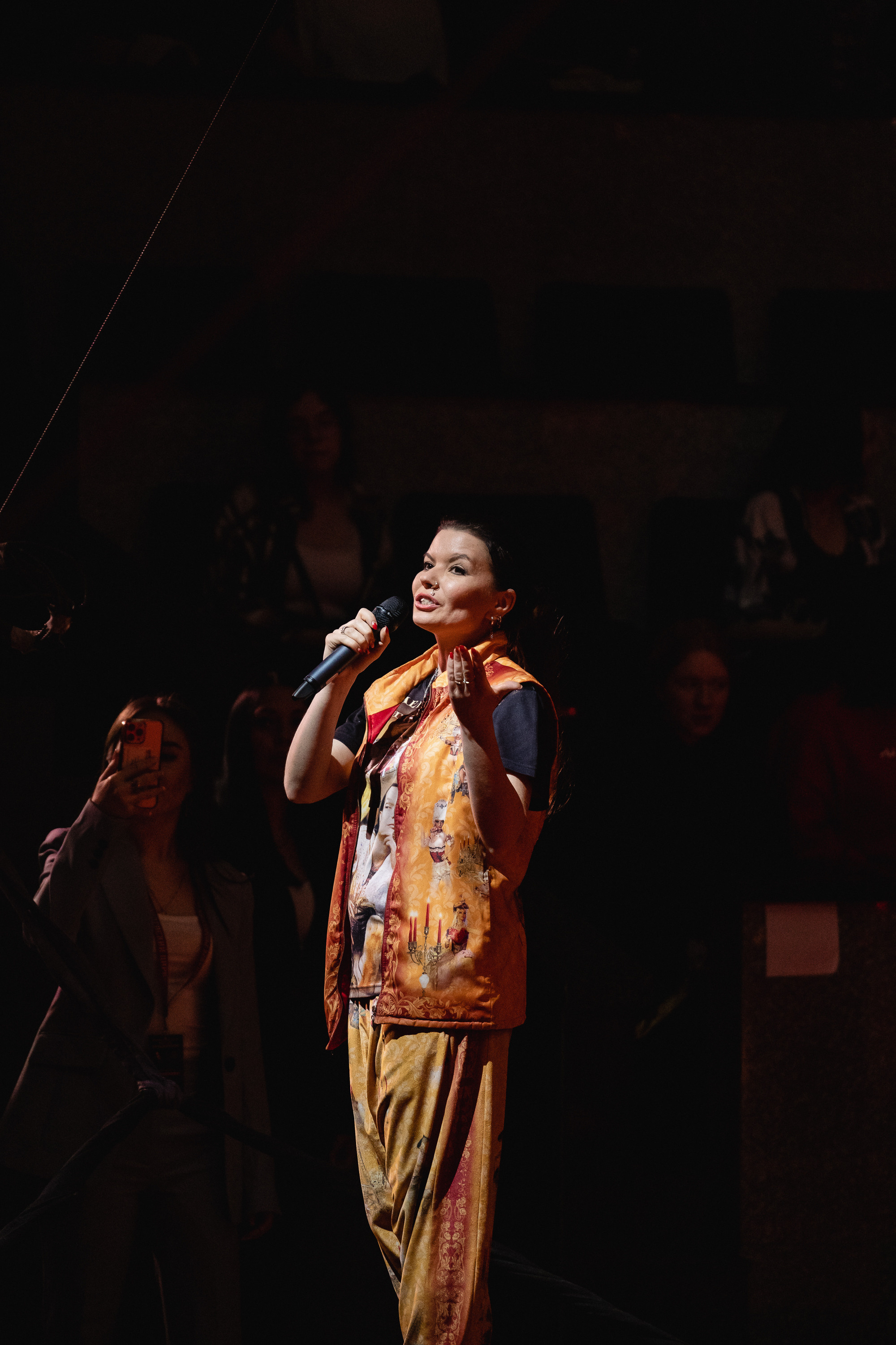 Открытая репетиция Королевского цирка Гии Эрадзе в Новосибирске. Воробьева Ксения — Спортивный и танцевальный фотограф Новосибирск