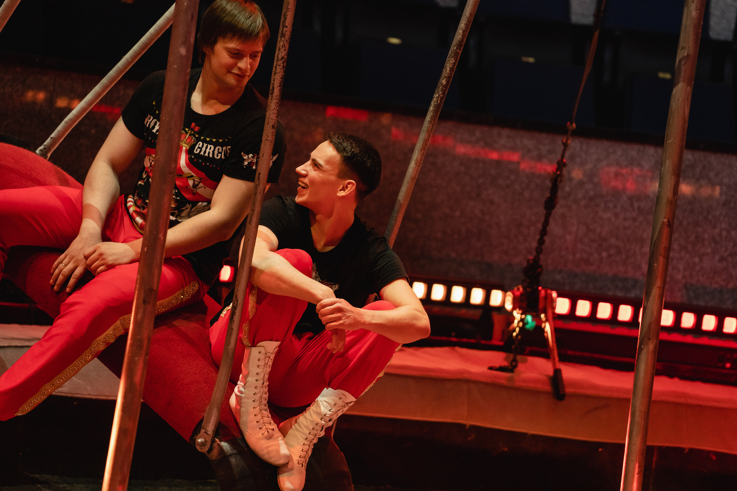 Открытая репетиция Королевского цирка Гии Эрадзе в Новосибирске. Воробьева Ксения — Спортивный и танцевальный фотограф Новосибирск