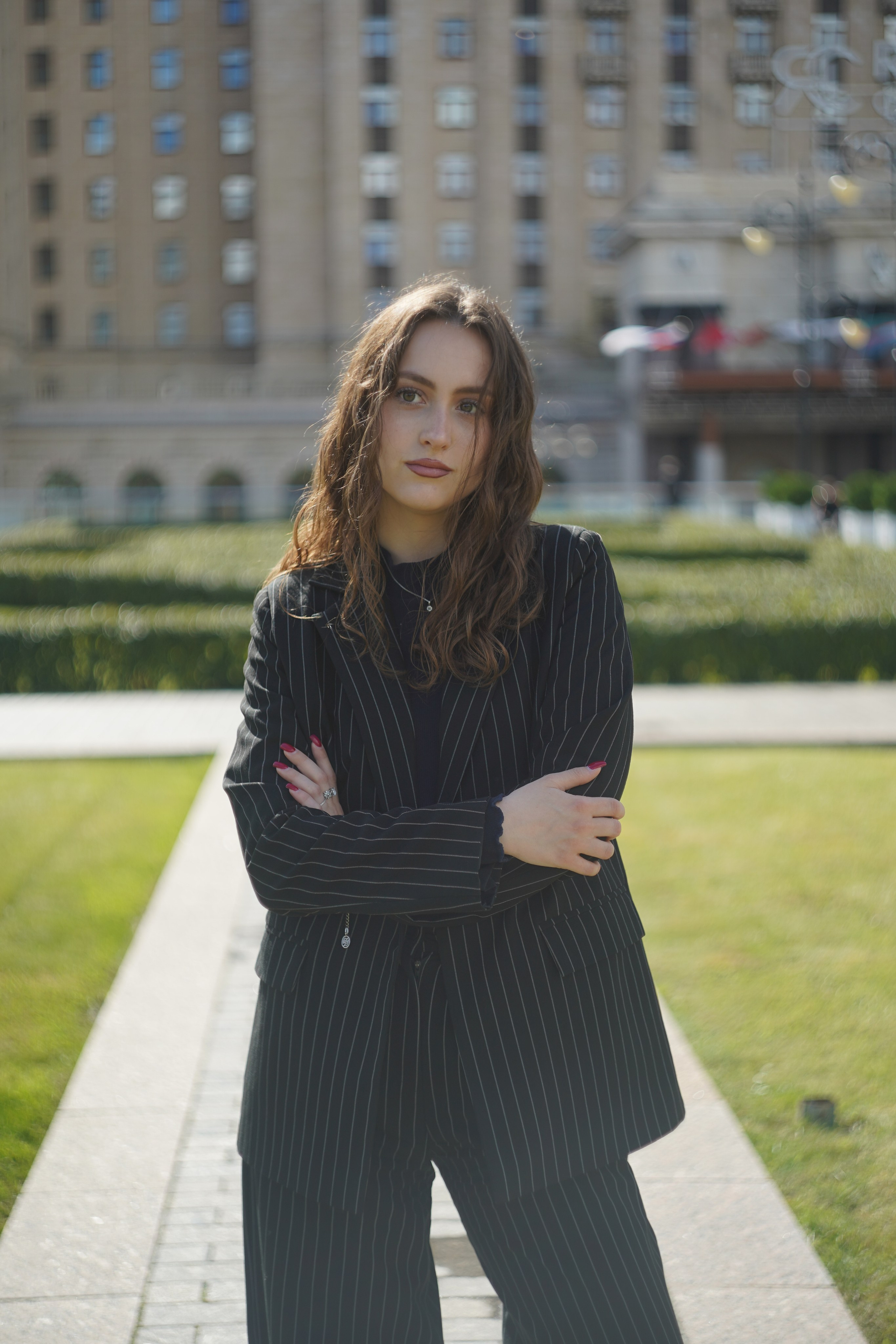 Ретро фотосессия на фоне сталинских высоток