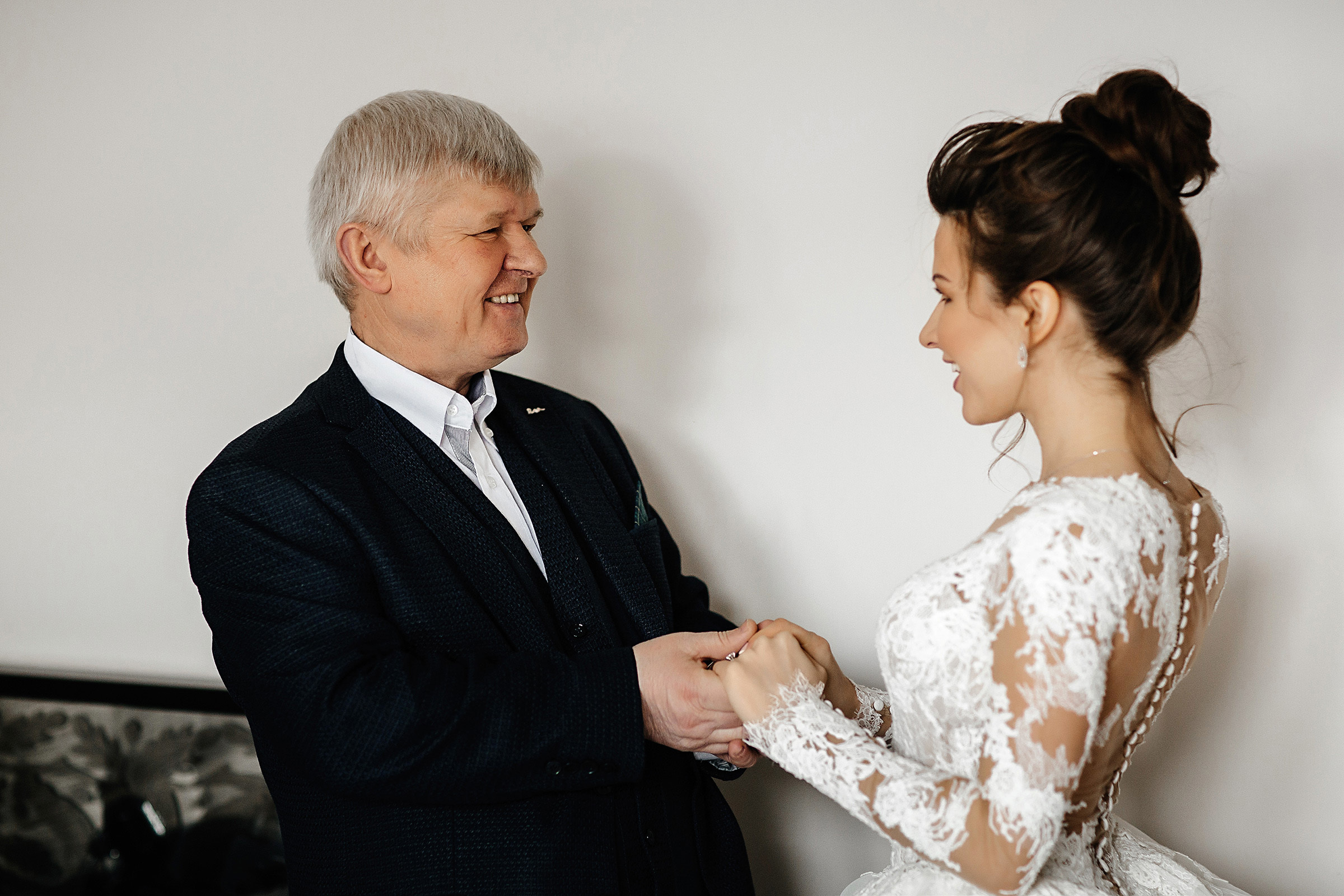 Wedding in London with a ceremony at the London eye. Photographer and videographer for wedding in Italy: Rome, Milan, Venic