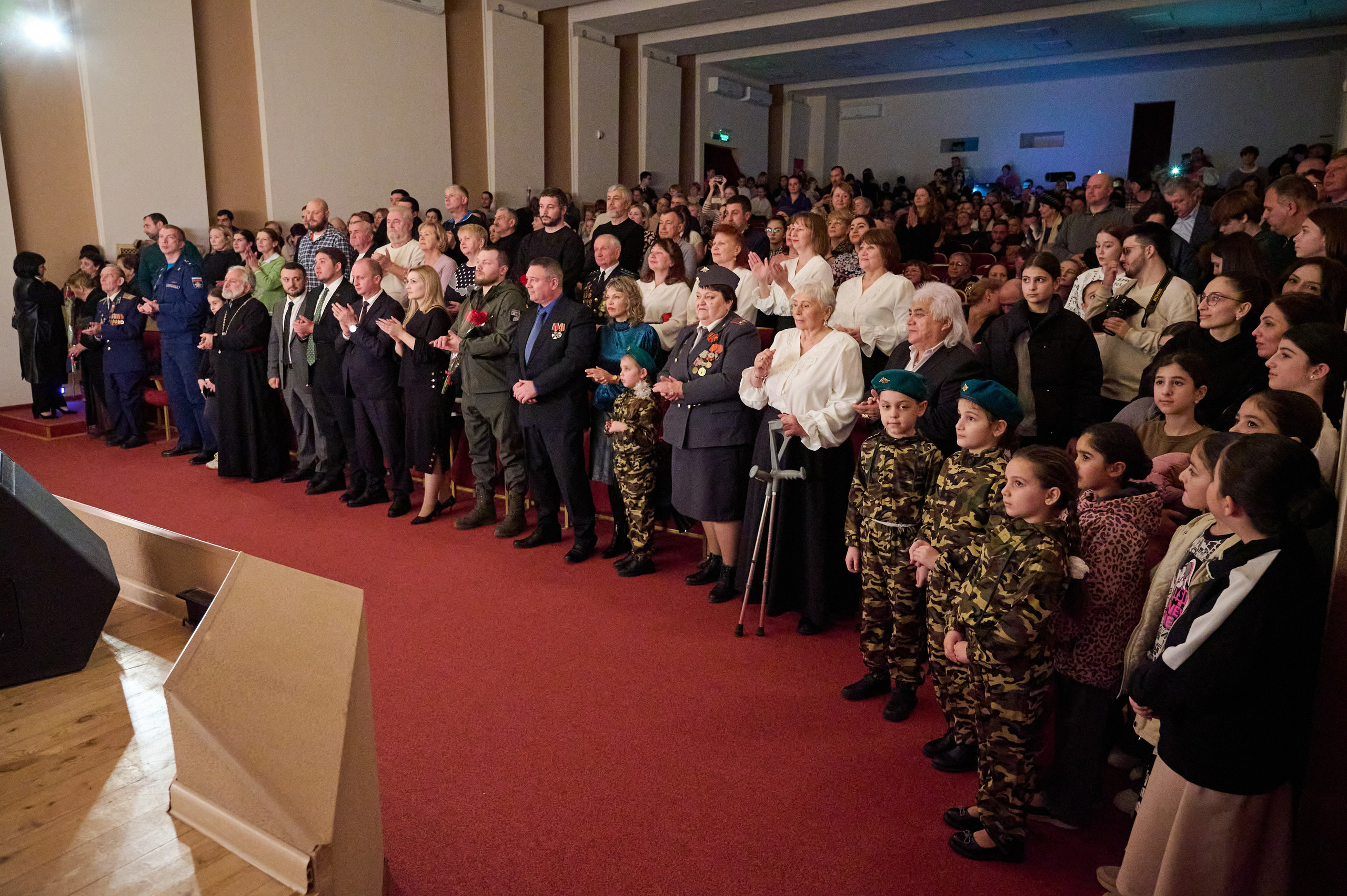 Кабардинка 23 февраля. Жизнь курорта Кабардинка в фотографиях