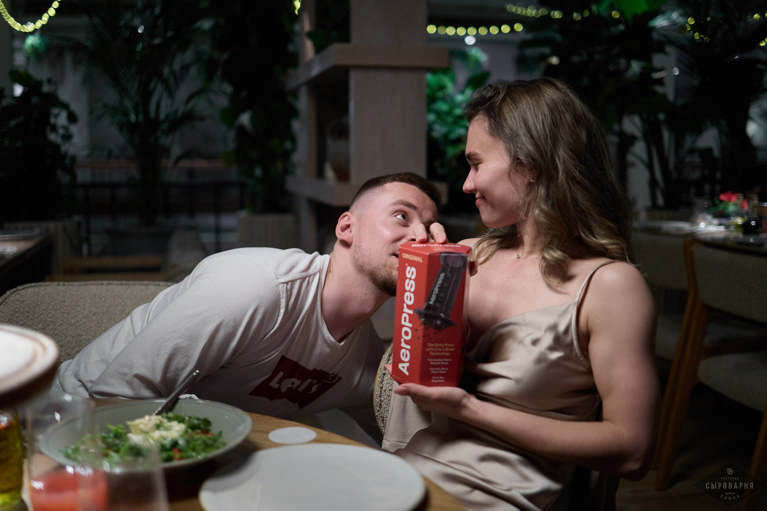 День рождения Алены в Сыроварне. Фотографъ Сергѣевъ. Поймать мгновеніе