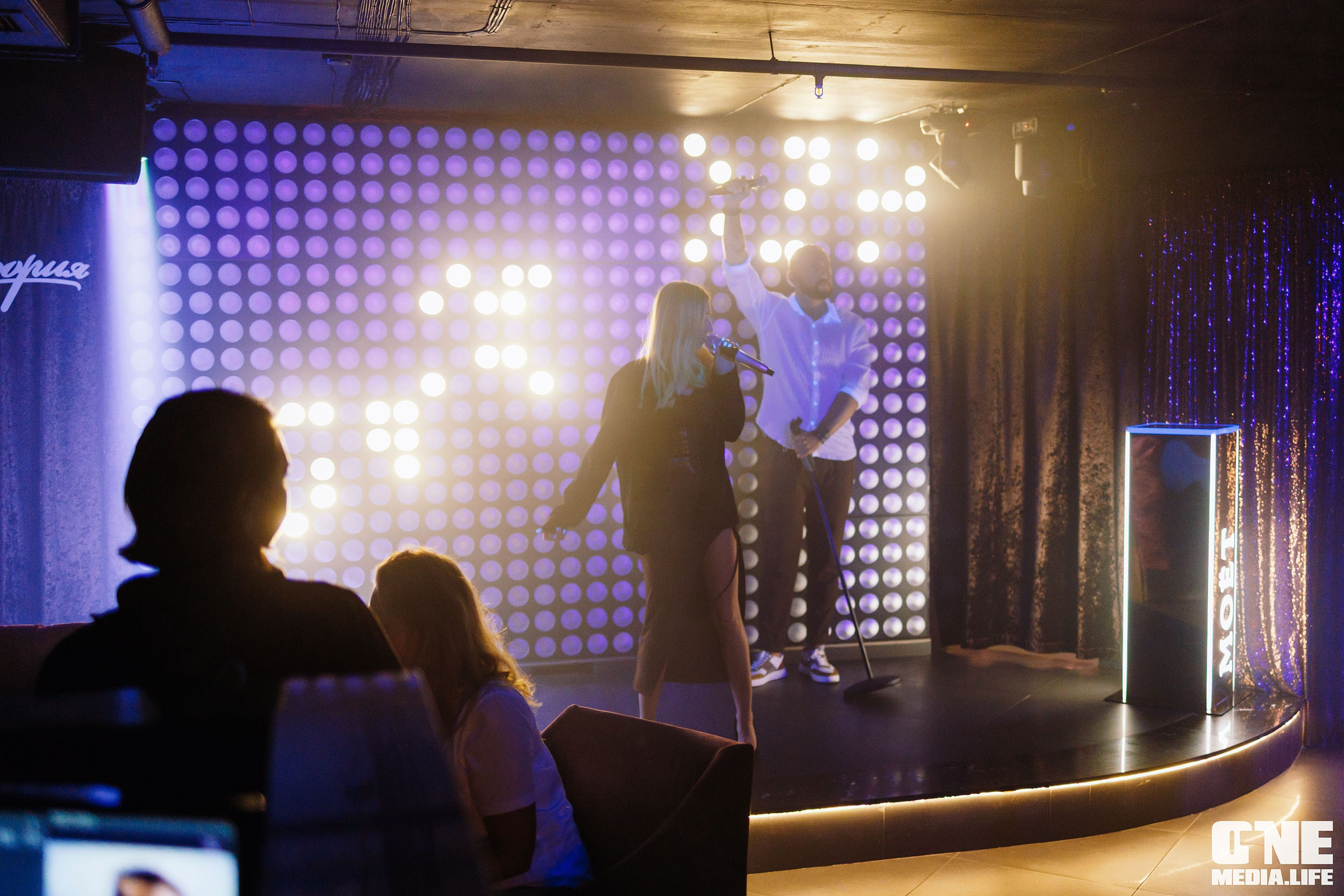 Фоторепортаж из караоке-клуба Эйфория. One Media Life: фоторепортажи, фотоотчеты с мероприятий и заведений